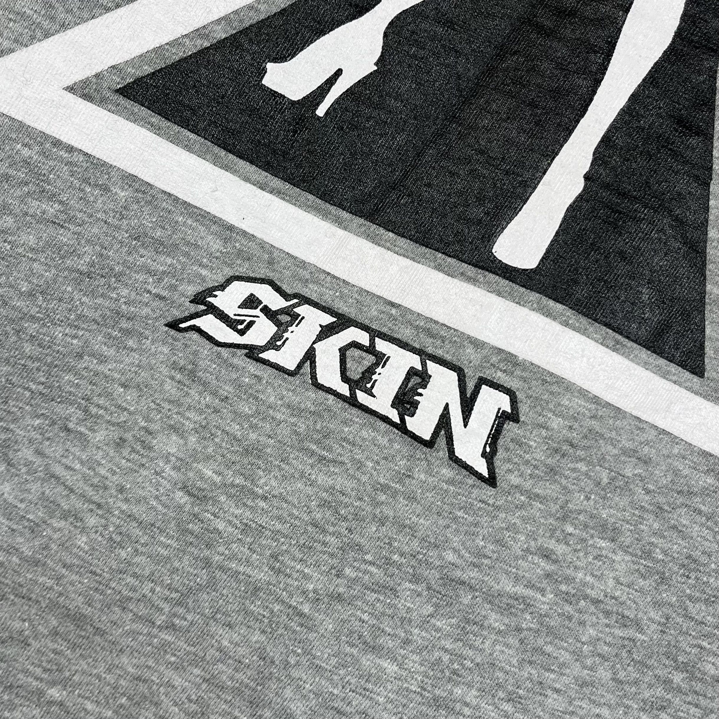 Hook-Ups Vintage Skin Industries Y2K “Show Some” T Shirt 2000’s Size US L / EU 52-54 / 3 - 8 Thumbnail
