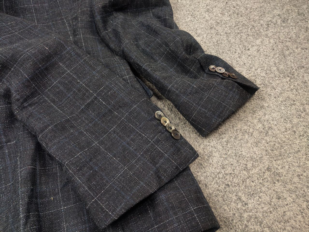 Hugo Boss Hugo Boss lanificio tesse biella Wool check Blazer Jacket Size US L / EU 52-54 / 3 - 10 Thumbnail