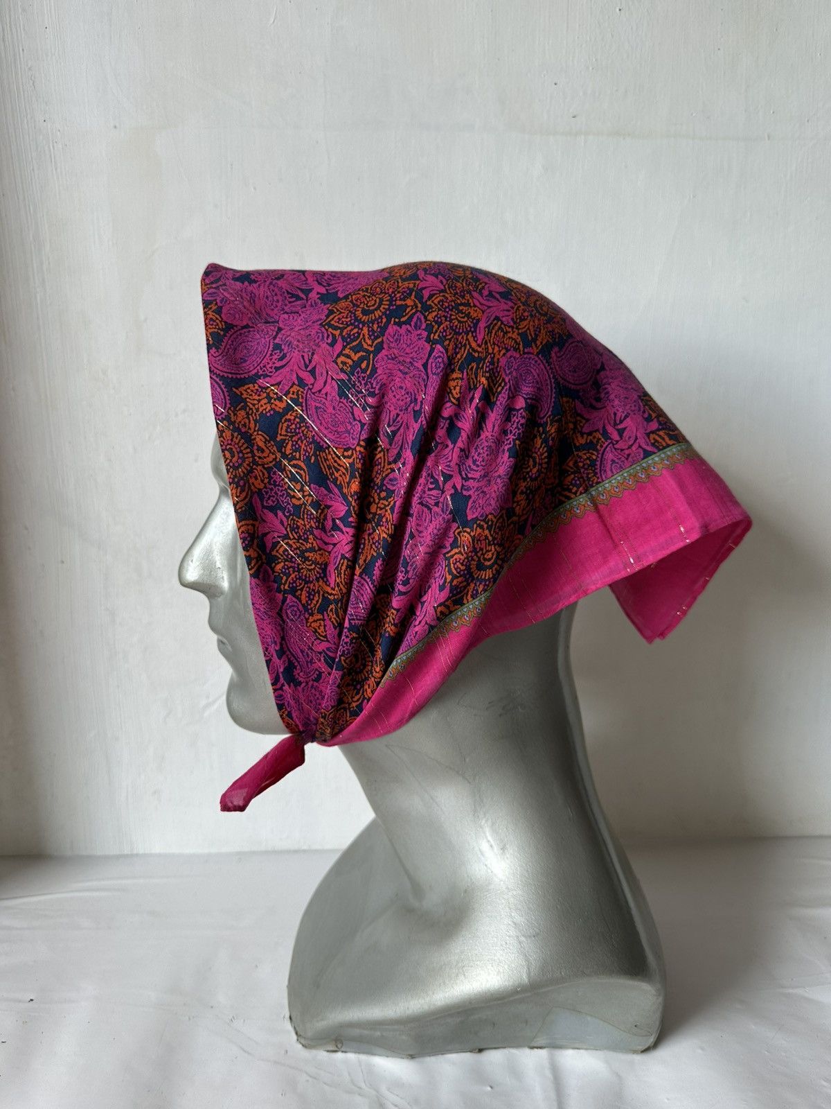 Vintage Vintage Christian Dior Handkerchief/ Neckerchief/ Bandana Size ONE SIZE - 11 Thumbnail