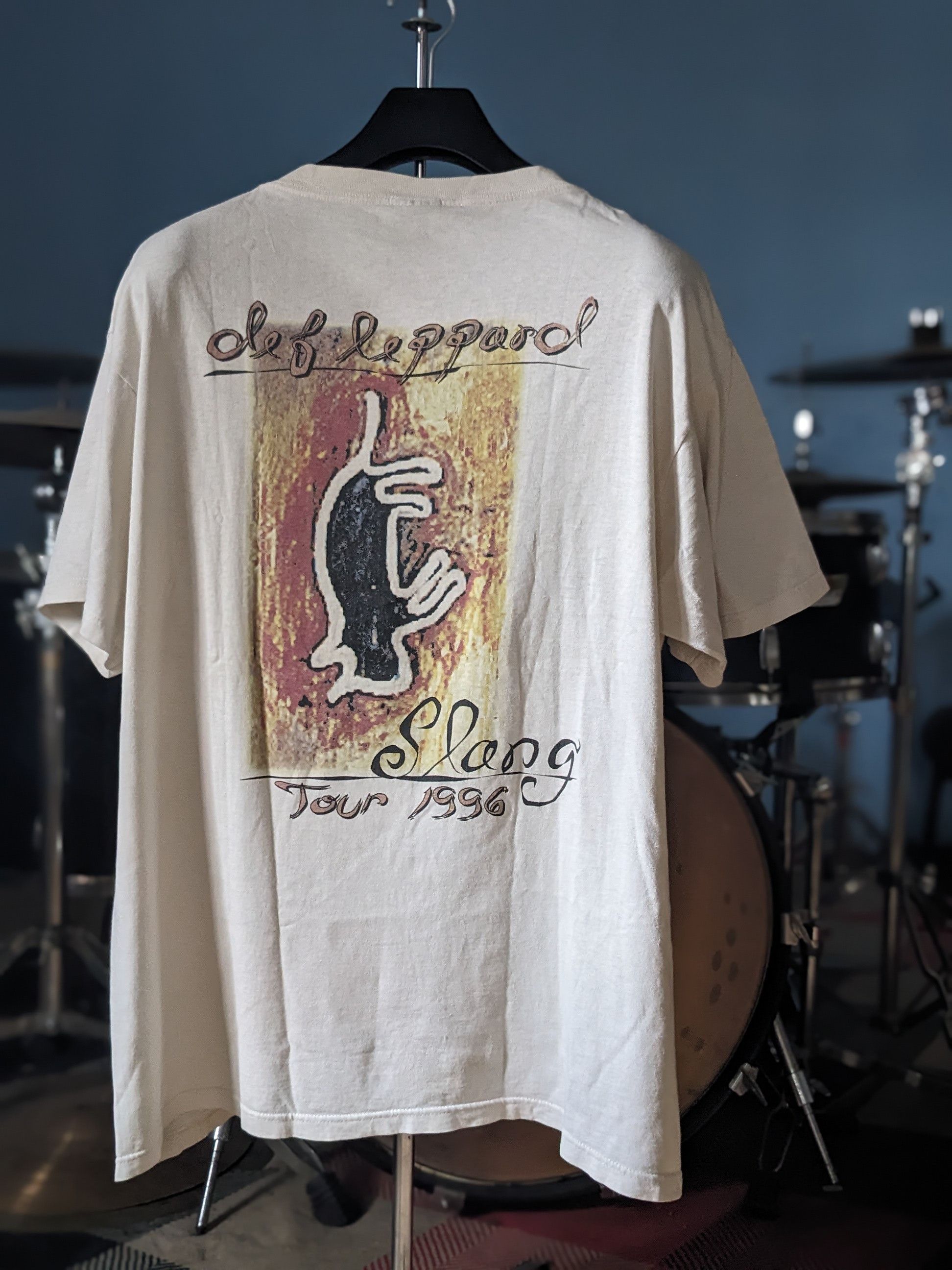 image of Def Leppard Slang Tour 1996 Giant Tag XL in Cream, Men's