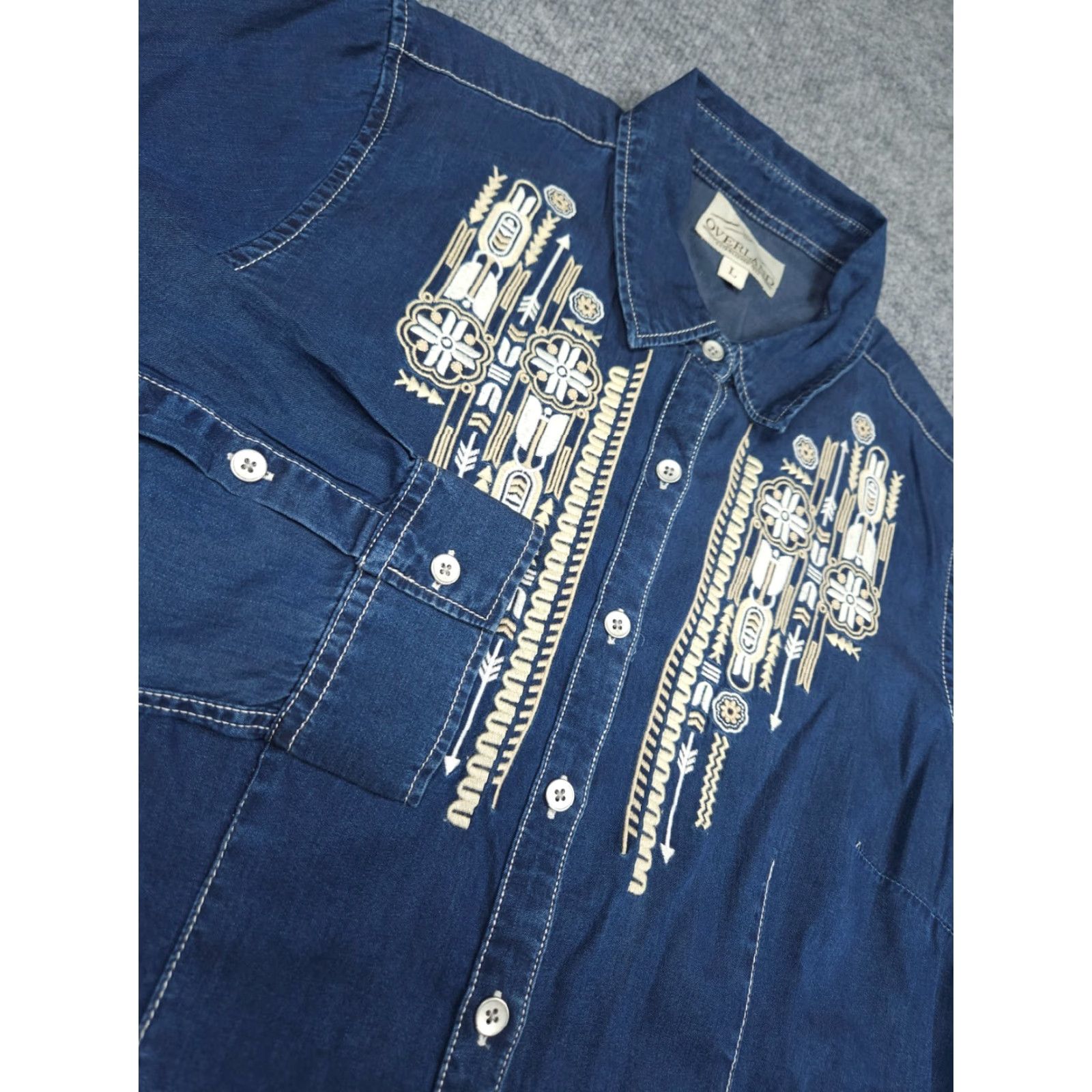 Denime Overland Chambray Denim Embroidered Shirt Women's Large Blue Button Up Western Shirt Size L / US 10 / IT 46 - 3 Thumbnail