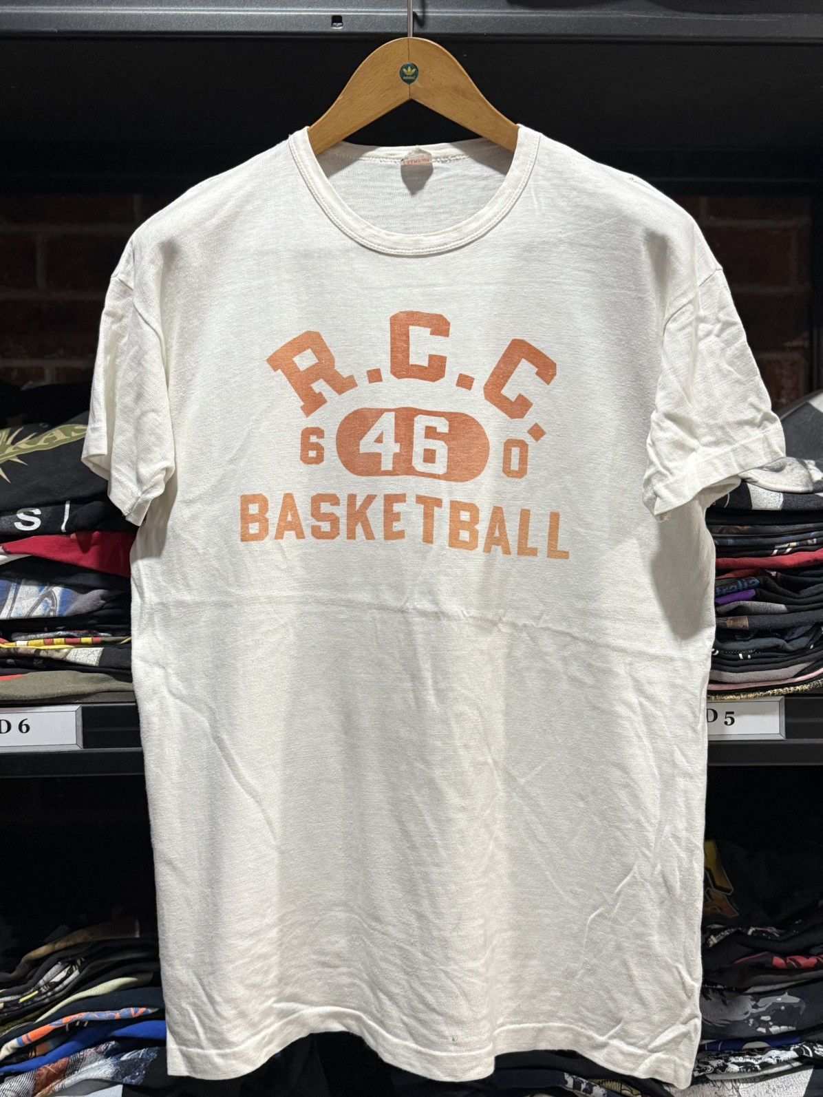 Champion Rare Vintage 50s Champion Runningman RCC basketball Size 46 Size US XL / EU 56 / 4 - 1 Thumbnail