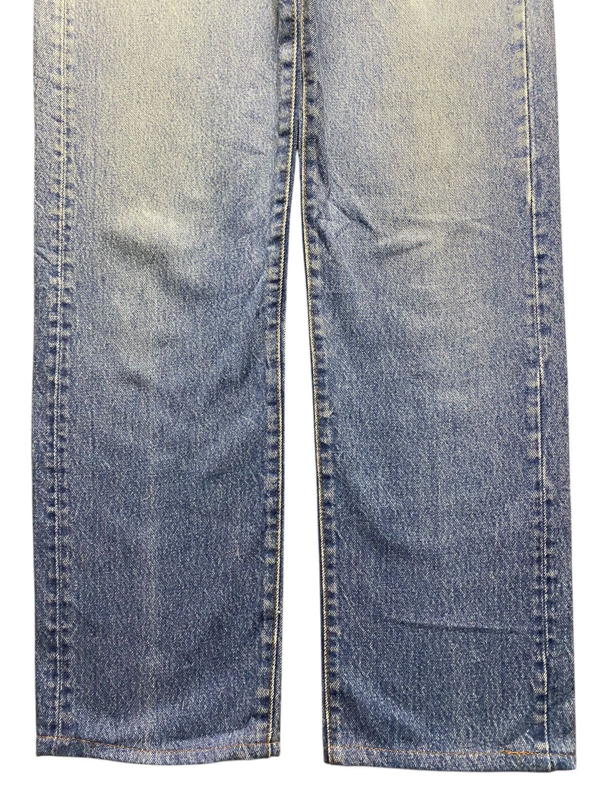 Levi's Vintage Levis 501 80’s ButtonFly 524 Blue Wash Jeans Size US 30 / EU 46 - 5 Thumbnail