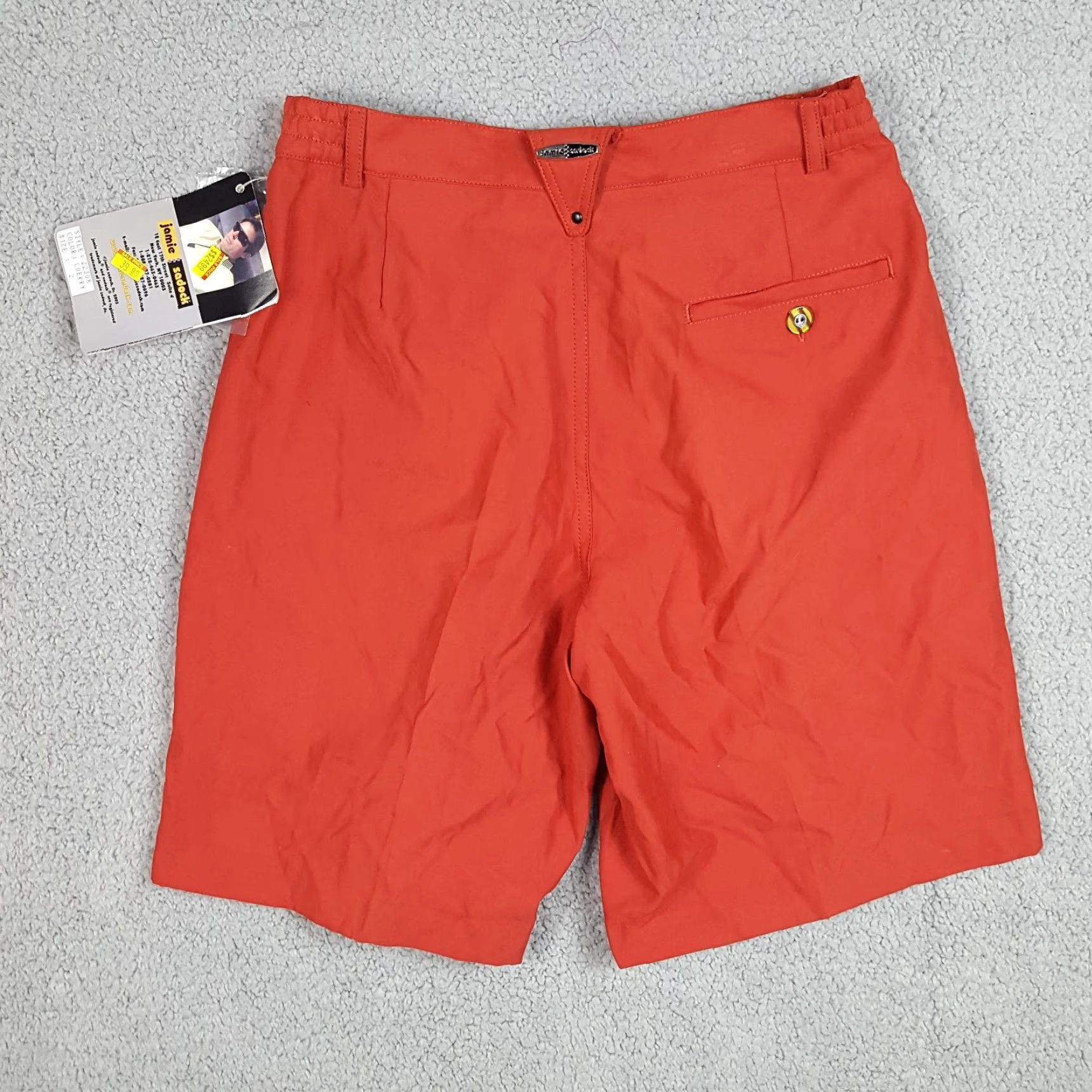 Vintage VINTAGE Cherry High Waist Pleated Relaxed Paperbag Women's Shorts Size 2 Red Athletic Golf Size 26" / US 2 / IT 38 - 5 Thumbnail