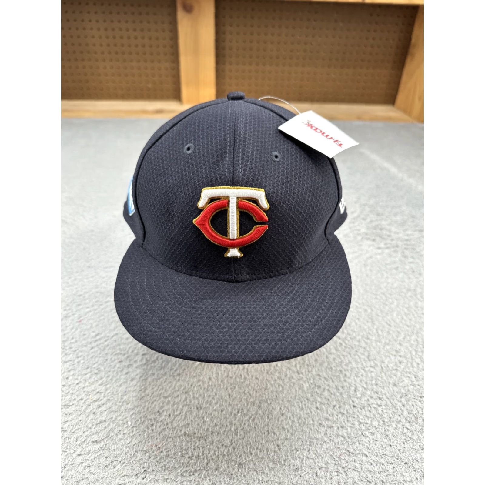 New Era New Era 59Fifty On Field Minnesota Twins Blue Fitted Cap Hat 7 7/8 Mens MLB Baseball Cap NWT Size ONE SIZE - 2 Thumbnail