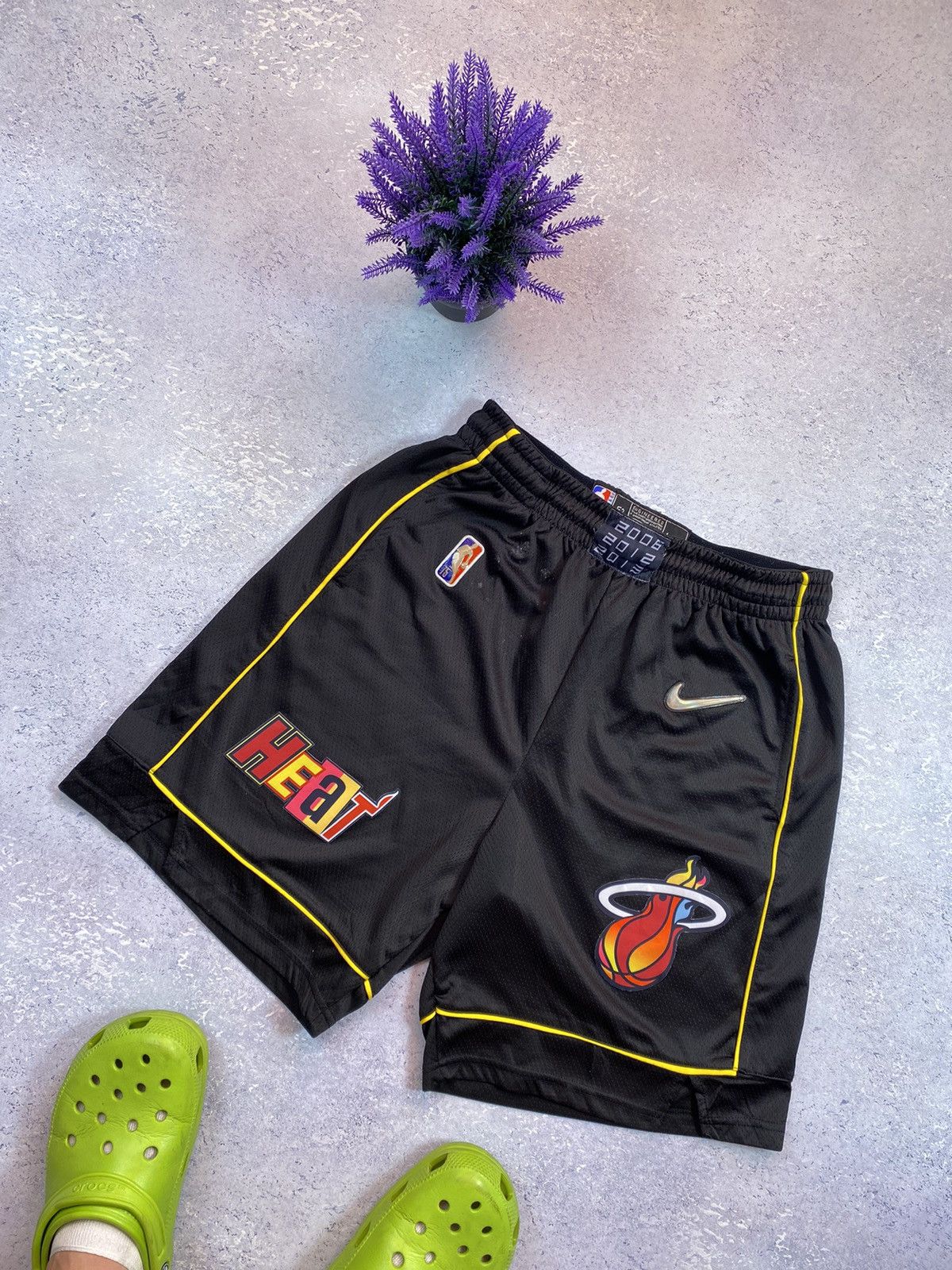NBA × Nike Nike NBA Miami Heat Men’s Basketball Shorts Size US 36 / EU 52 - 1 Thumbnail