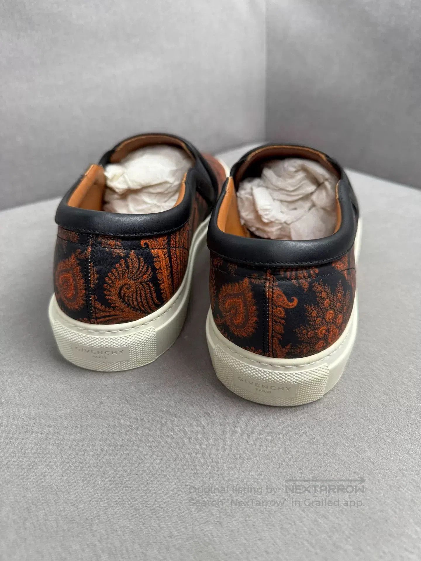 Givenchy Givenchy Graffiti Sneakers. Size US 11 / EU 44 - 5 Thumbnail