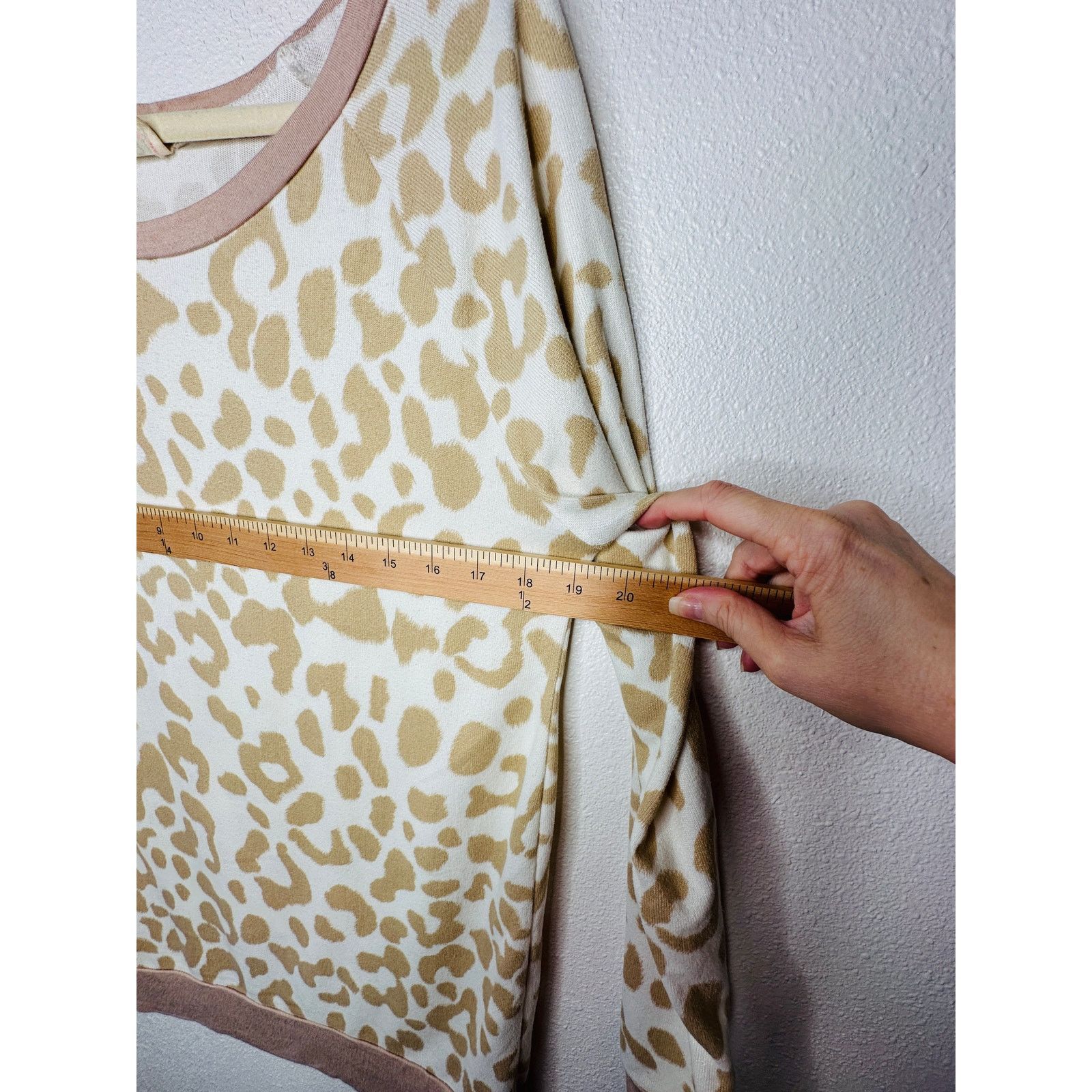 Other Bibi Cream & Tan Giraffe Print Long Sleeve Sweater S Y2k Size S / US 4 / IT 40 - 11 Thumbnail