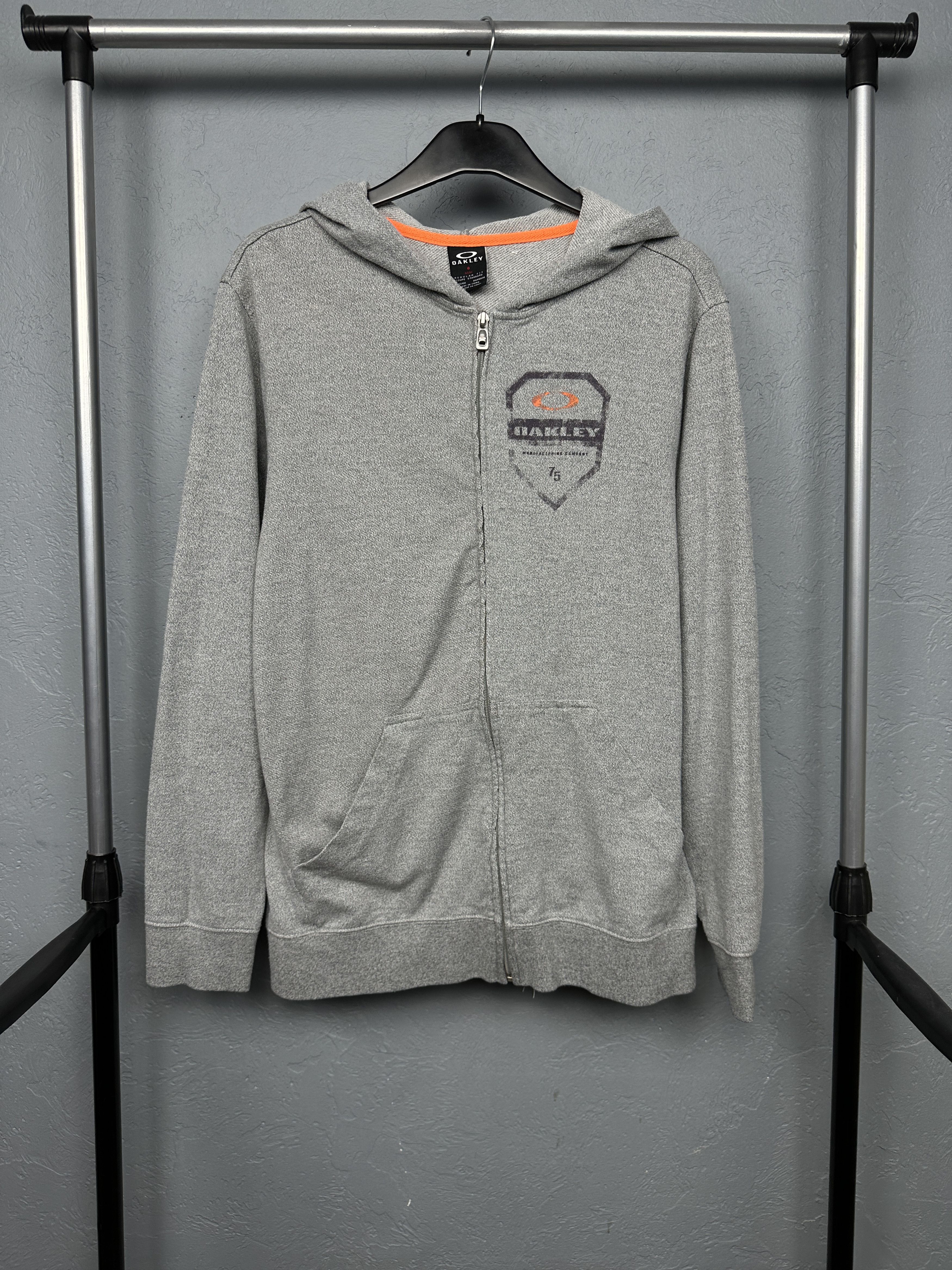 Oakley Oakley Vintage Mens Full Zip Hoodie Size US M / EU 48-50 / 2 - 1 Thumbnail