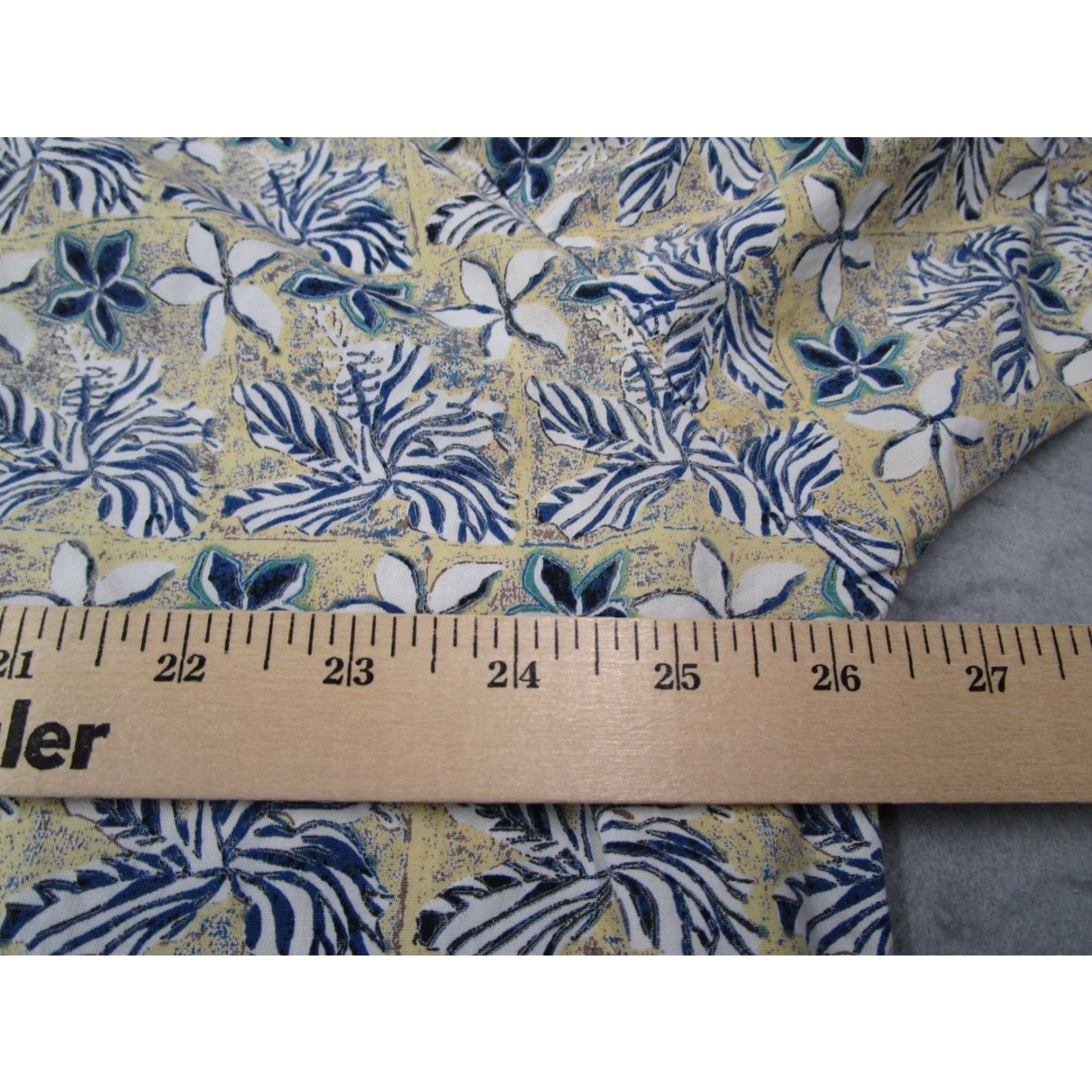 Vintage VINTAGE Kahala Avi Collection Shirt Mens XL Yellow Floral Button-Up Short Sleeve Hawaiian 100% Cotton Logo Embroidered Mens Size US XL / EU 56 / 4 - 7 Thumbnail