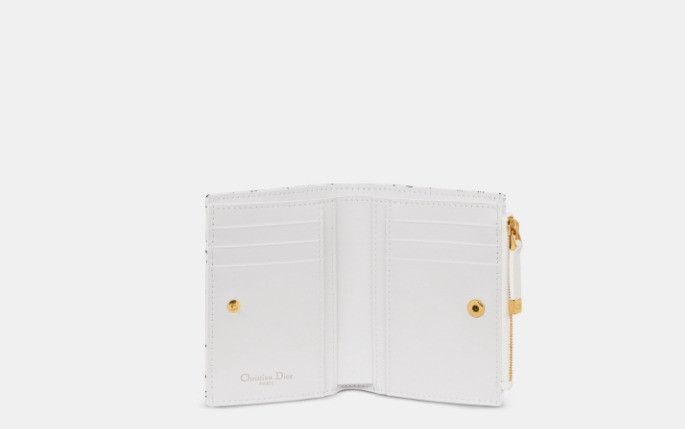 Dior o1w1db10325 Size: OS / S5173UBY Caro Dahlia Wallet in White Size ONE SIZE - 4 Thumbnail