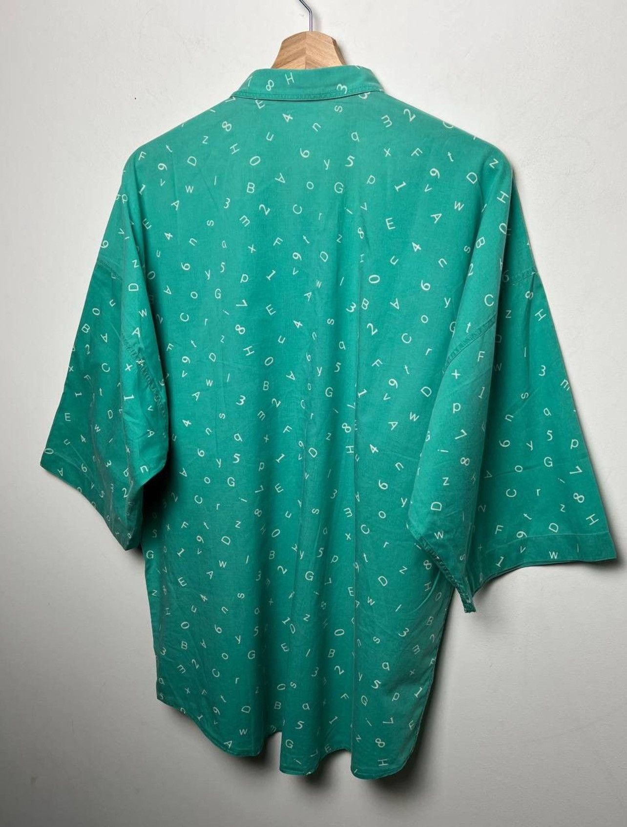 Versace gianni versace printed 90s y2k shirt m-l Size US M / EU 48-50 / 2 - 6 Thumbnail