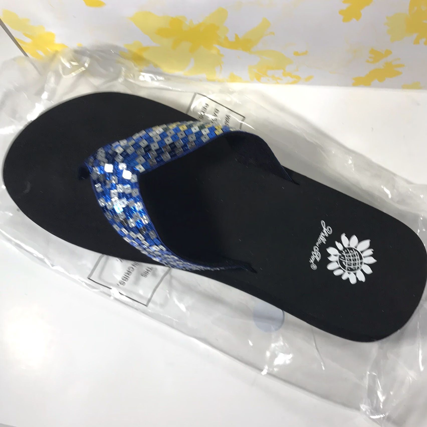 Vintage Yellowbox Sandy Flip Flops Womens Size 10M Navy/Silver Sequin Casual Sandals Size US 10 / IT 40 - 2 Thumbnail