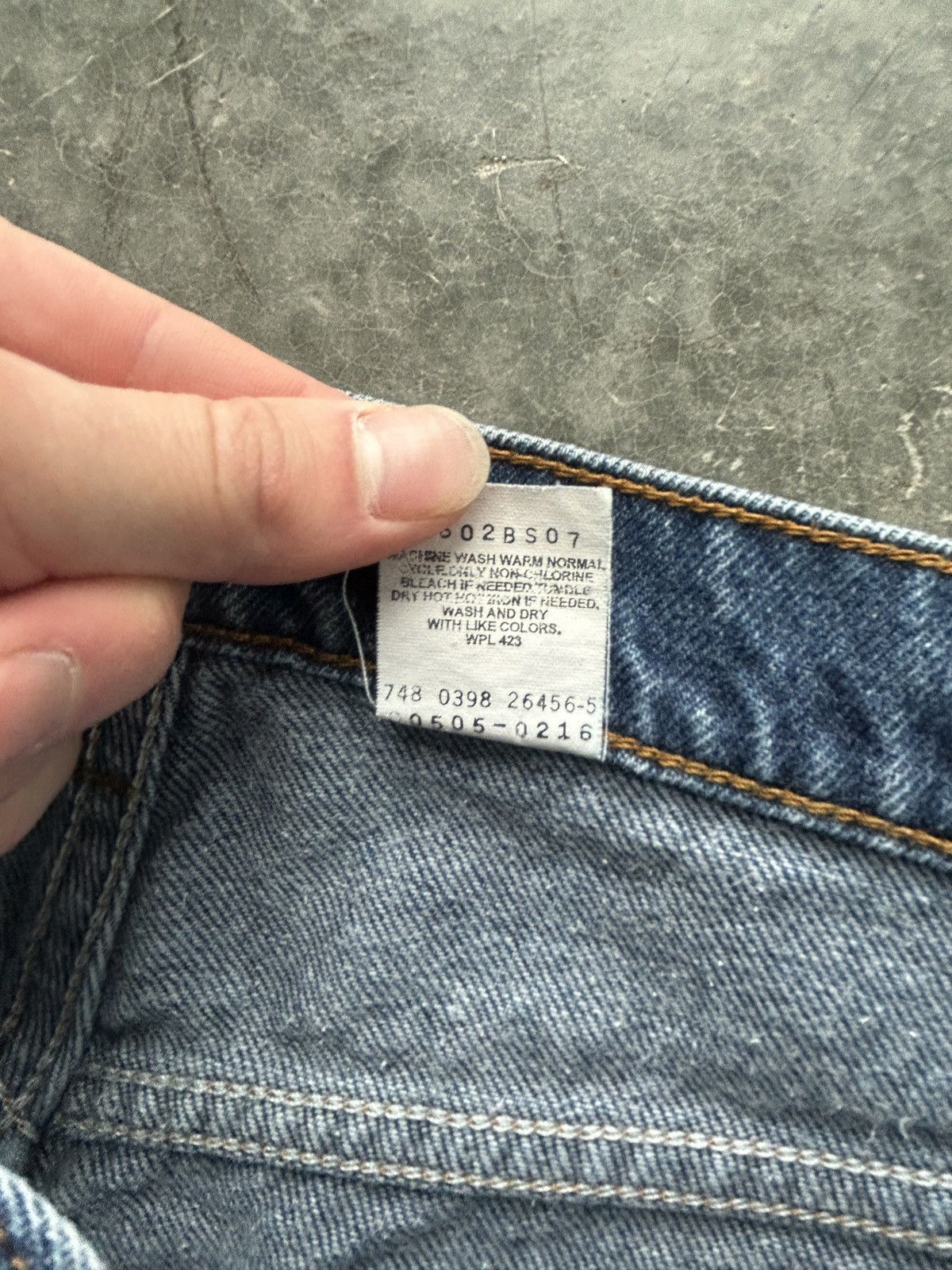 Levi's Vintage 90s Levis 505 Denim Jeans 33x30 Dark Wash Size US 33 - 7 Thumbnail