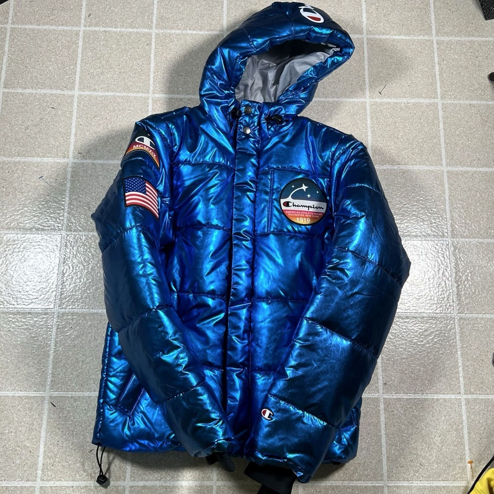 Champion VINTAGE? no. Final: Champion Puffer Jacket XS Men Regular Nylon Blue New Tags Jacket Size US XS / EU 42 / 0 - 2 Thumbnail