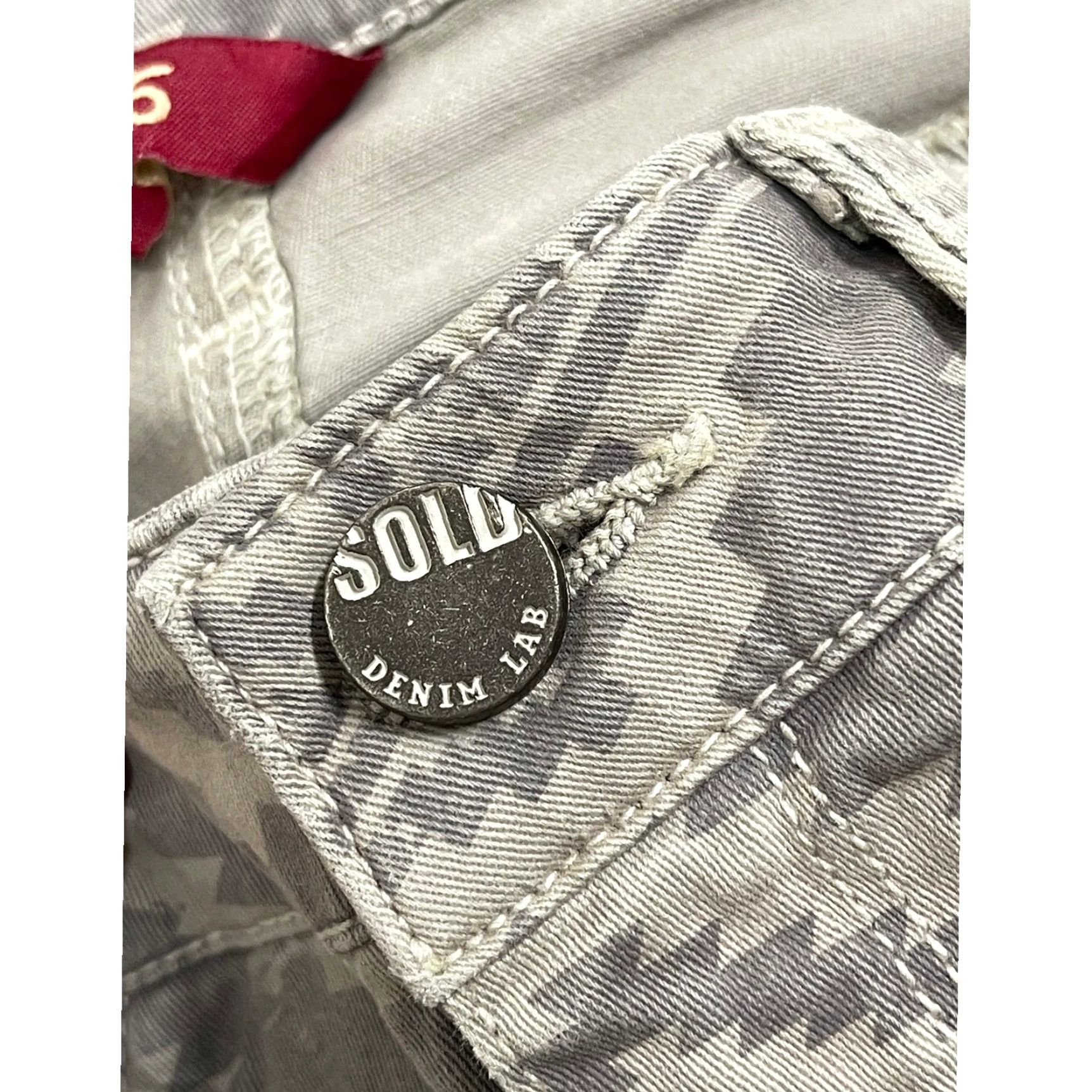 Vintage SOLD Design Lab Women Jeans Skinny Low Rise 26 Green Aztec Cotton 5-Pocket Denim Rise Small Vintage No Size 29" - 4 Thumbnail