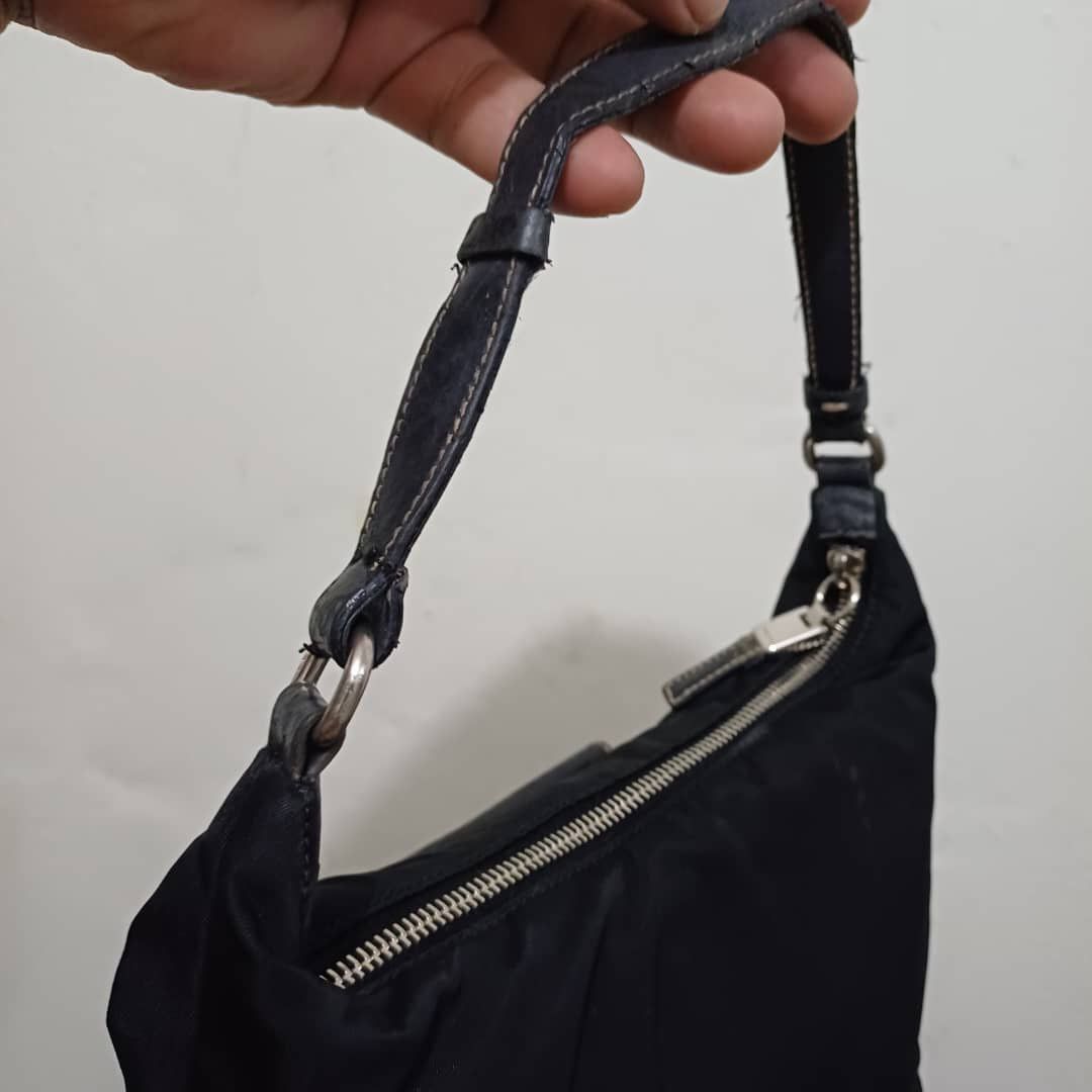 Prada Authentic PRADA Hobo Bag Size ONE SIZE - 16 Thumbnail