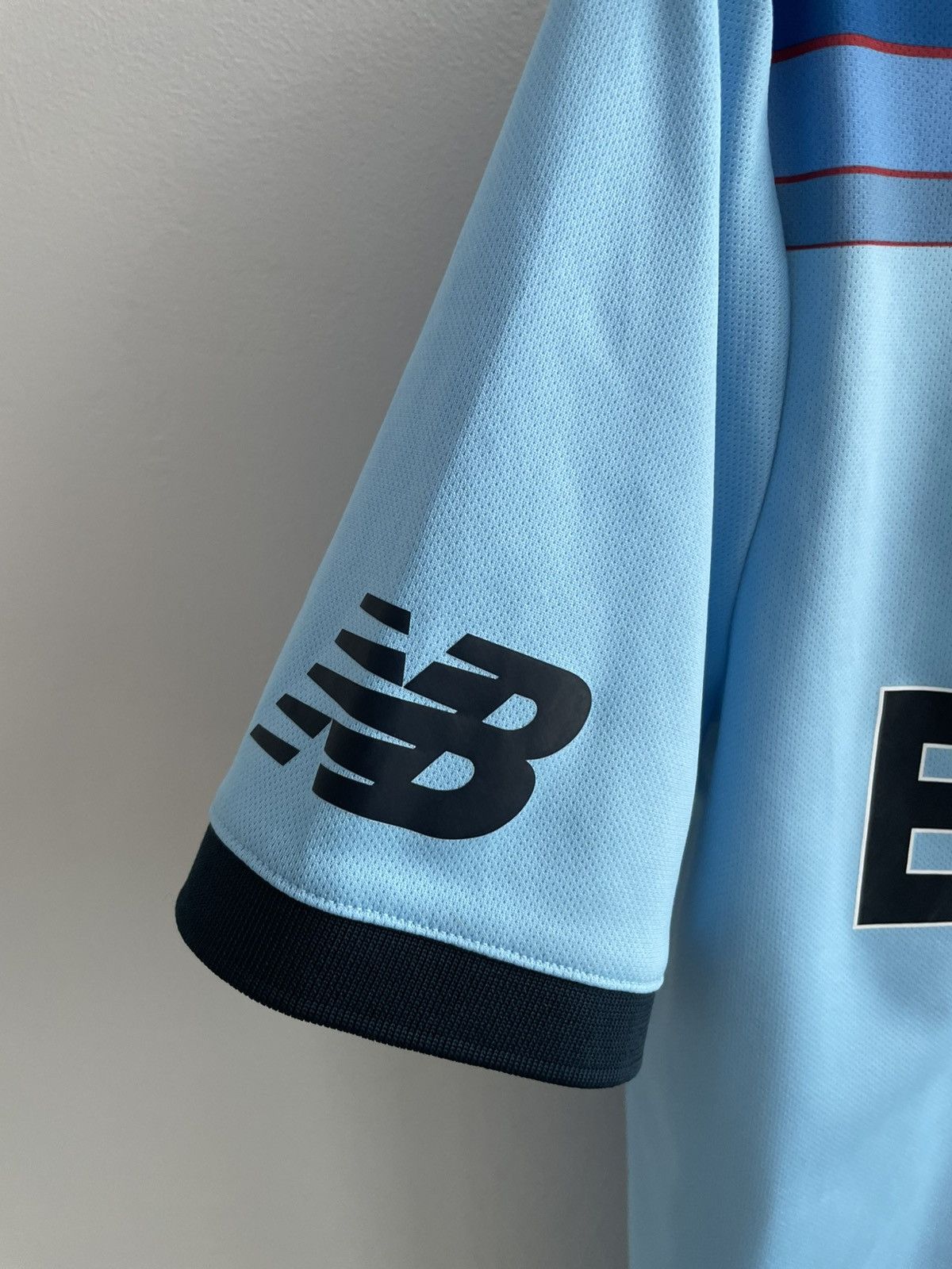 New Balance New Balance England Cricket World Cup 2019 Football Jersey Size US S / EU 44-46 / 1 - 4 Thumbnail