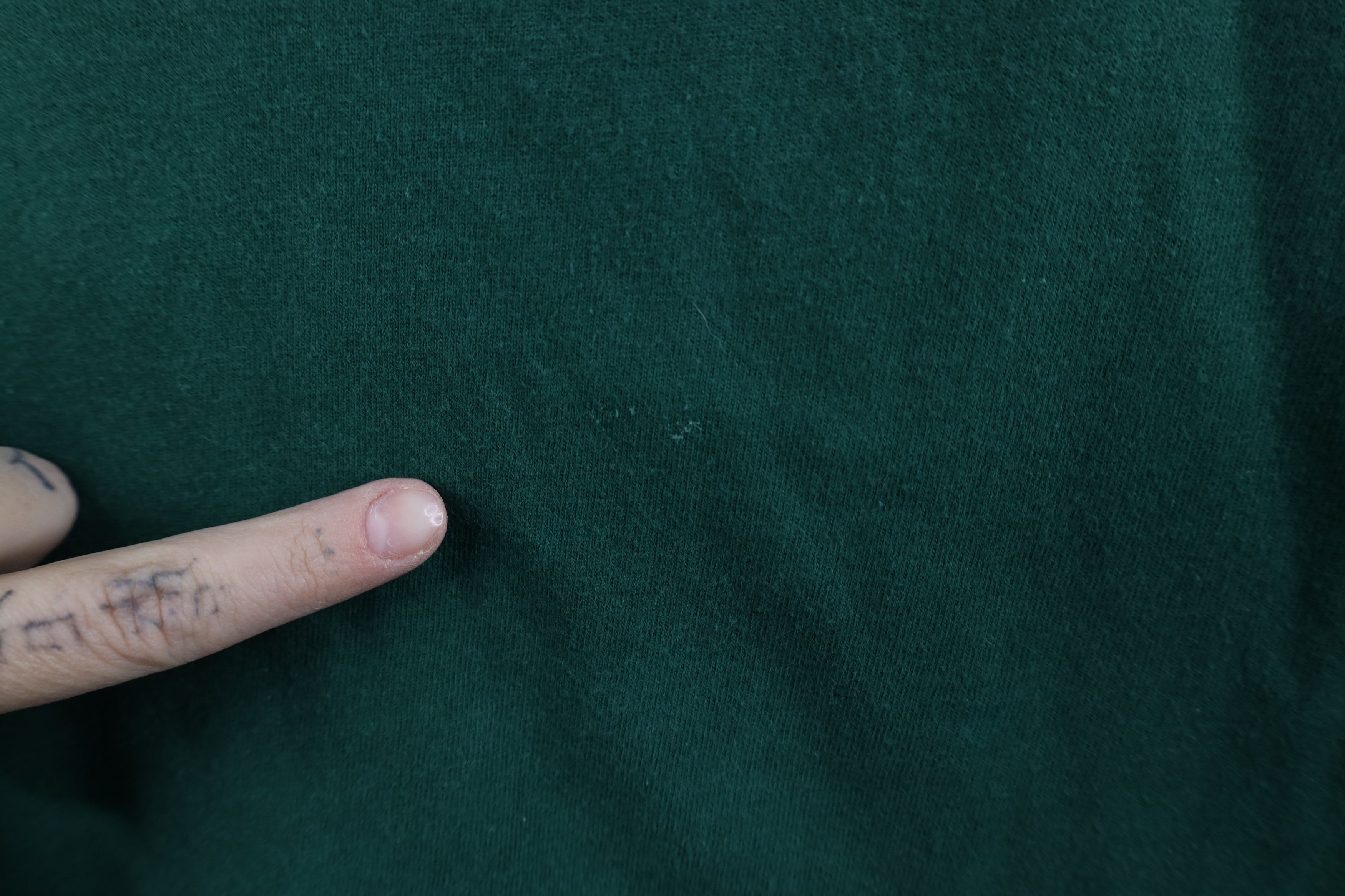 Vintage Vintage 90s Streetwear Aura Long Sleeve T-Shirt Green Cotton Size US L / EU 52-54 / 3 - 7 Thumbnail
