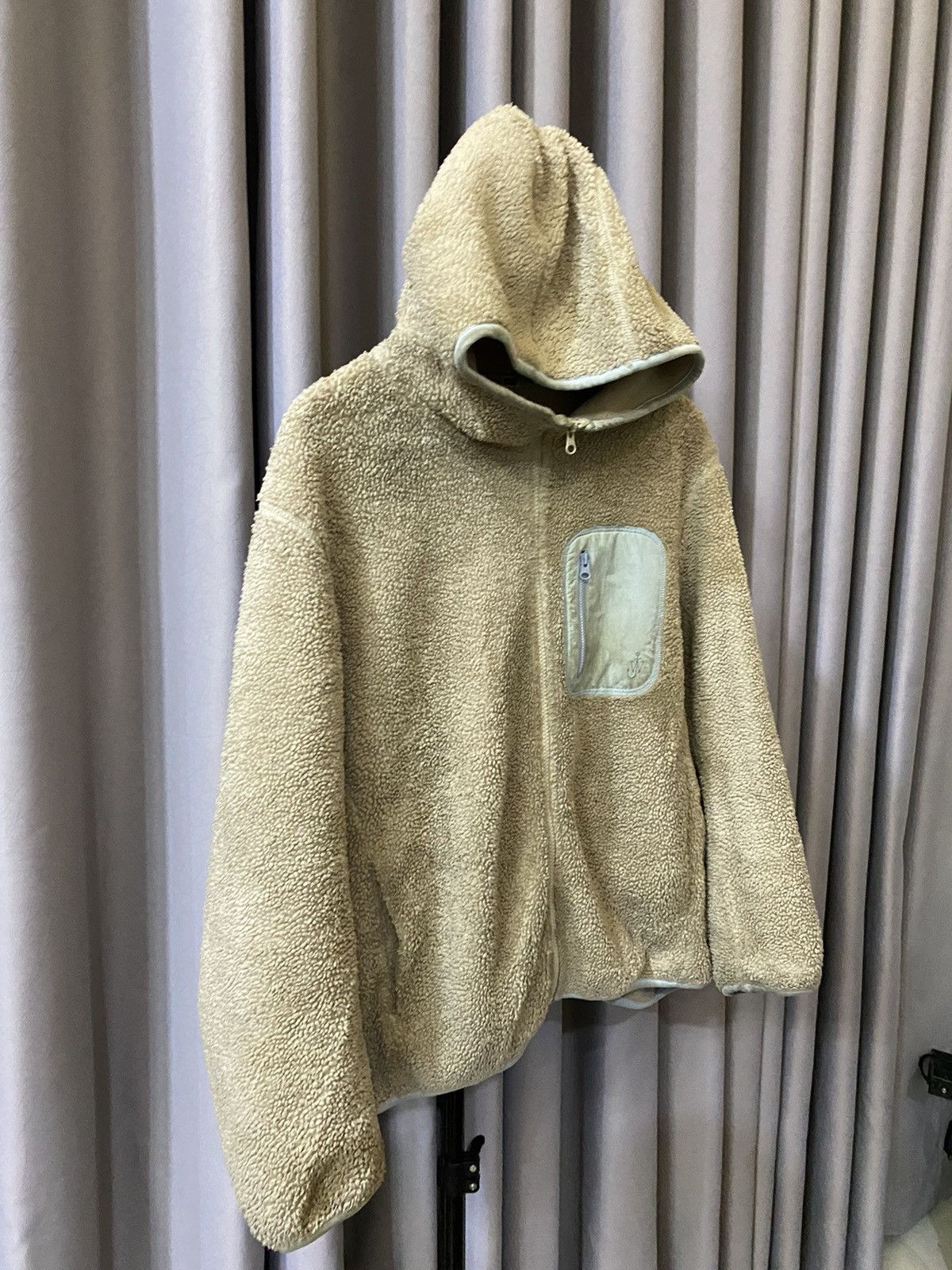 Uniqlo Uniqlo Jw anderson fleece Hoodie Size US L / EU 52-54 / 3 - 5 Thumbnail