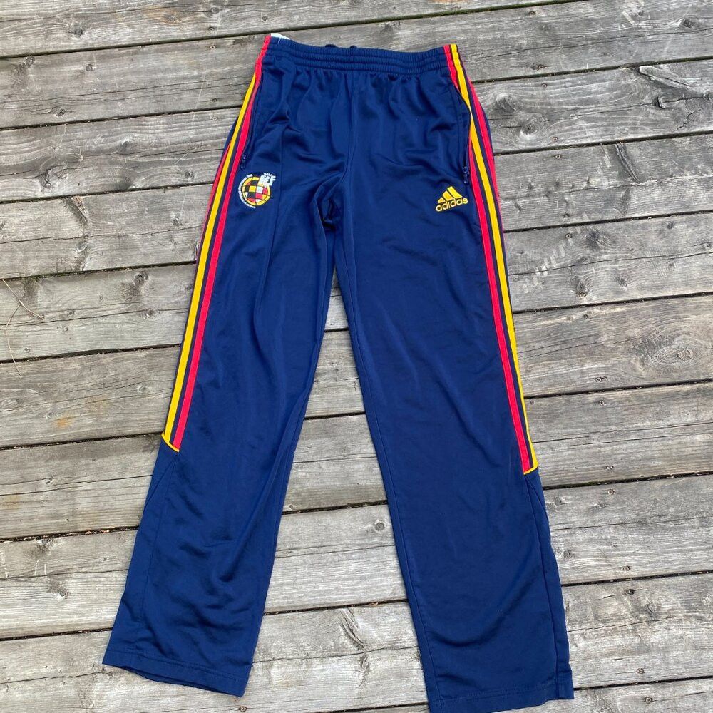 Adidas × Vintage Vintage 2003 Adidas Spain National Soccer Team Jersey Set - Size US L / EU 52-54 / 3 - 9 Thumbnail