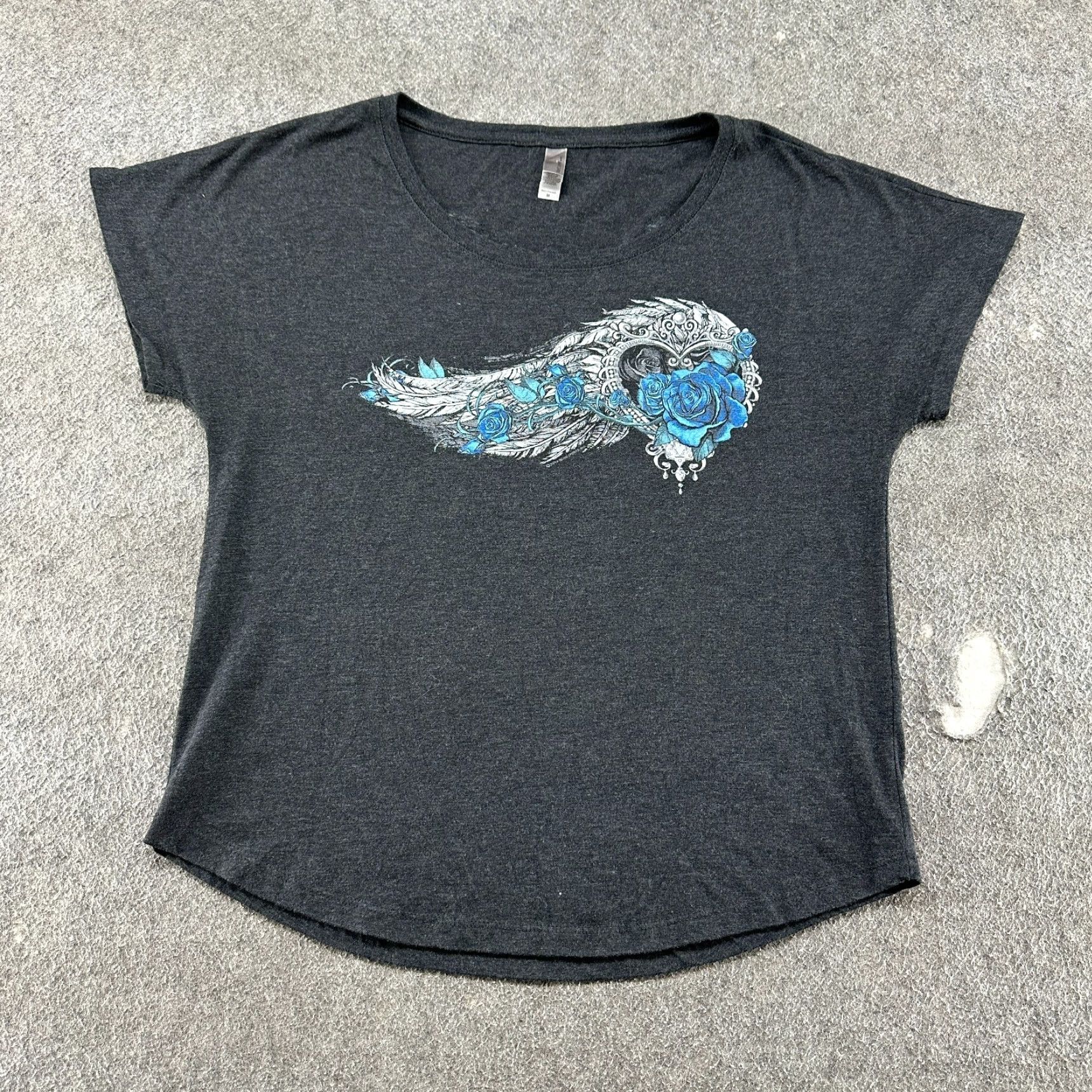 Next Level VINTAGE Next Level Shirt Womens M Grey Short Sleeve Angel Roses 90s Wings Cyber T-Shirt Size M / US 6-8 / IT 42-44 - 2 Thumbnail