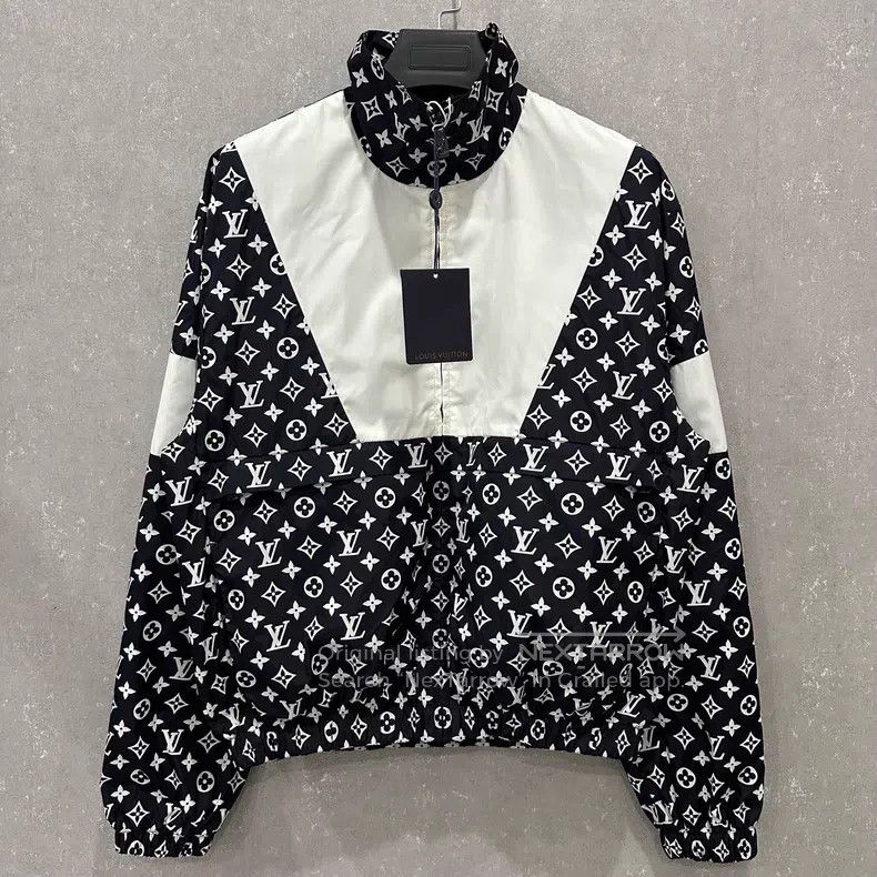 Louis Vuitton Louis Vuitton Full-print color-matching hemp rope collar j Size US M / EU 48-50 / 2 - 1 Thumbnail