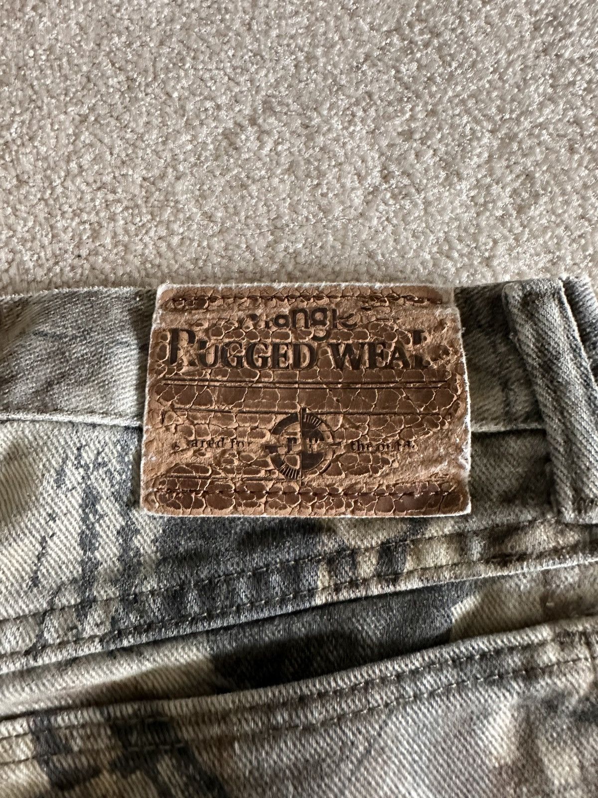 Wrangler Vintage Distressed Real Tree Camo Pants Size US 32 / EU 48 - 3 Thumbnail