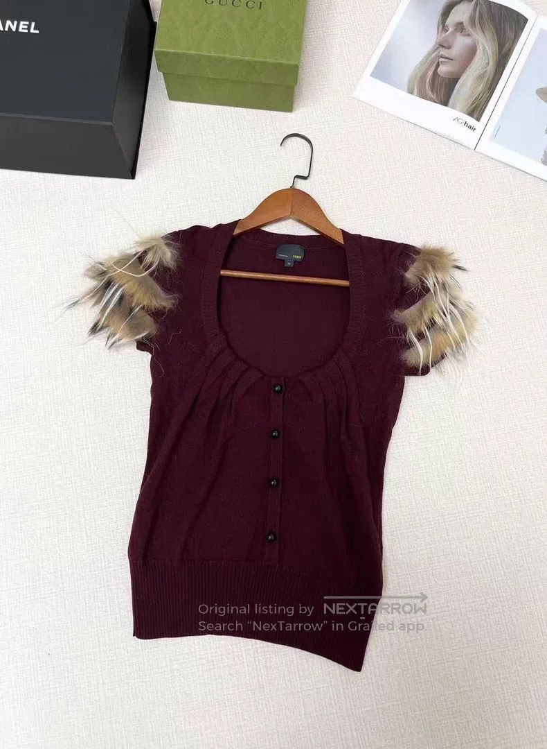 Fendi Fendi Classic fur-trimmed short-sleeve wool-knit sweater Size XS / US 0-2 / IT 36-38 - 1 Thumbnail
