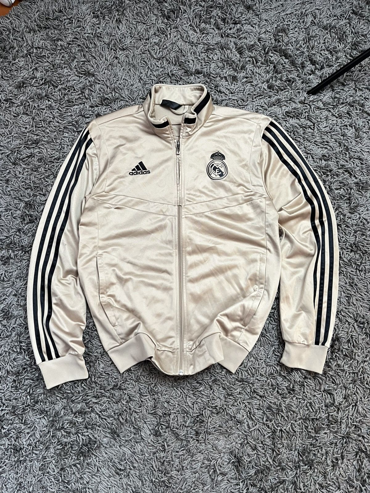 Adidas Adidas Real Madrid 2019/20 Presentation Jacket Gold Size US M / EU 48-50 / 2 - 2 Thumbnail
