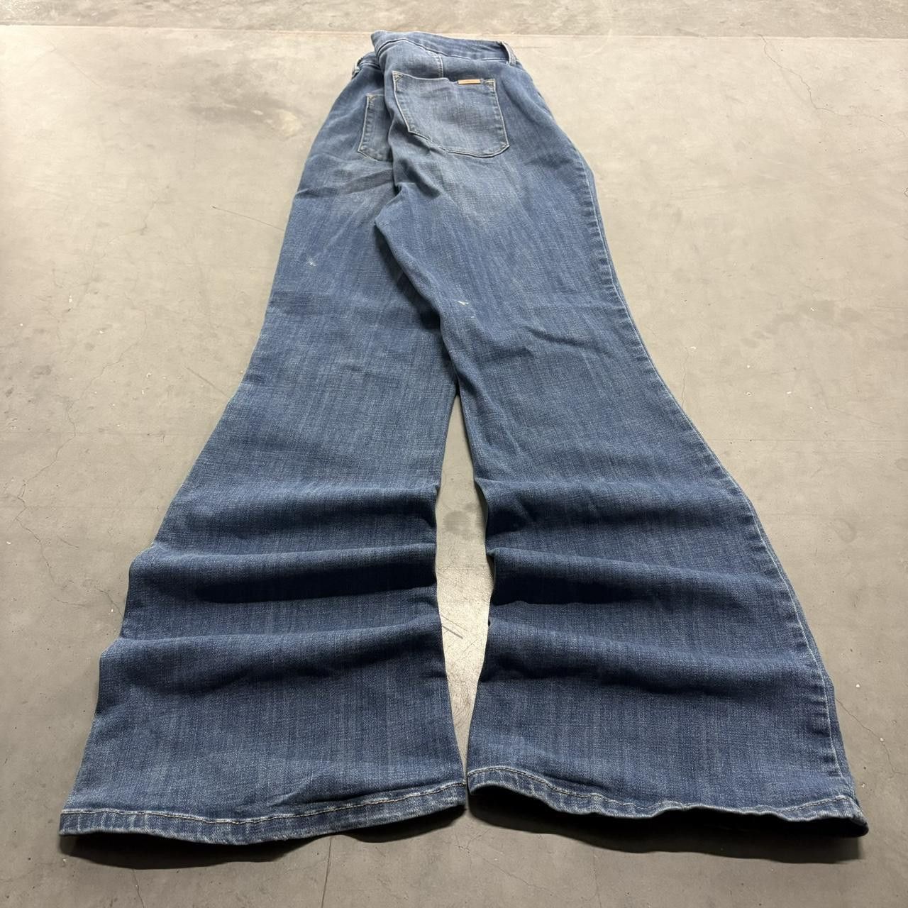 Vintage Crazy Vintage Y2K/2000s Flared Streetwear Medium Blue Wash Denim Jeans! Size US 30 / EU 46 - 4 Thumbnail