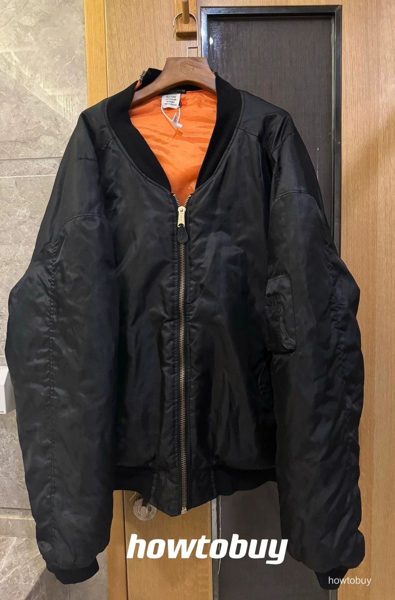 Vetements Vetements 16AW Patchwork Bomber Jacket - dmc Size US L / EU 52-54 / 3 - 1 Thumbnail
