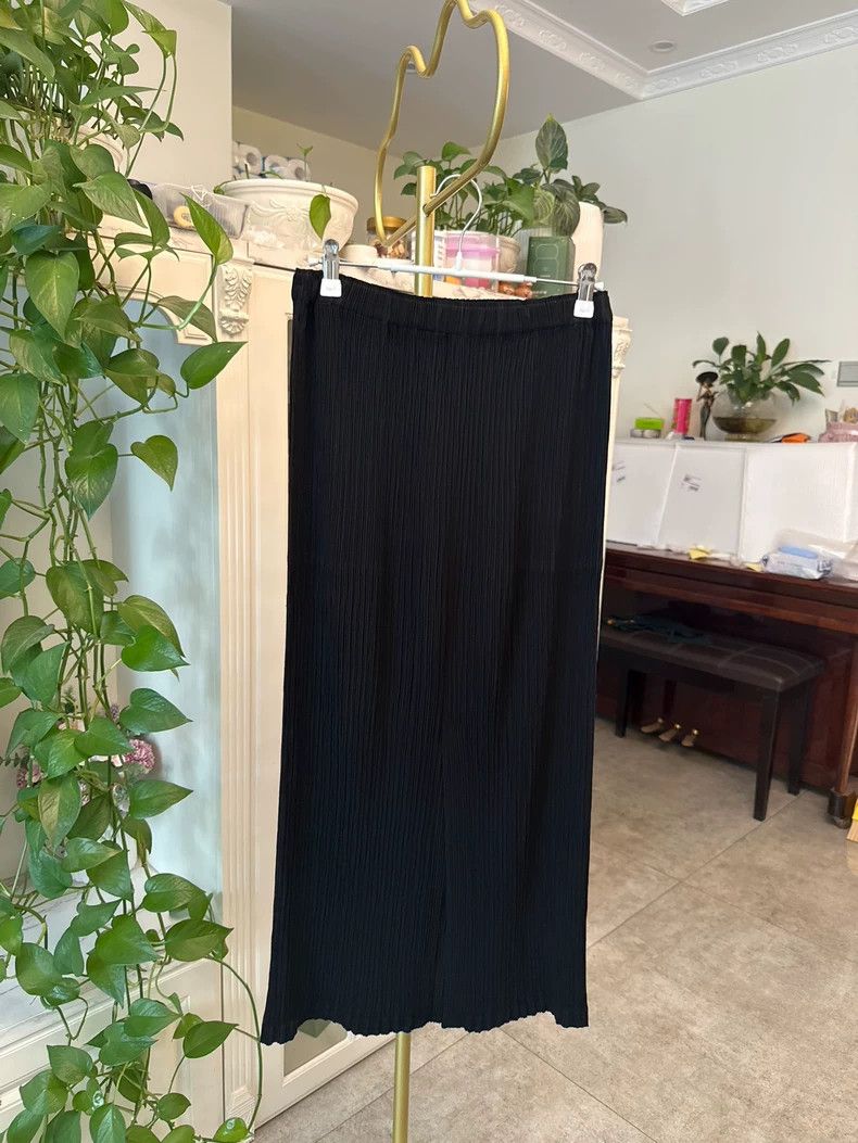 Issey Miyake Issey Miyake size:2 Black toothpick vertical striped skirt Size 31" - 5 Thumbnail