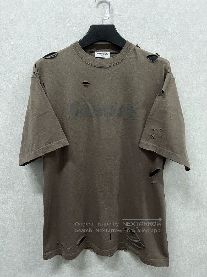 Balenciaga Brown Large Hole Crack Logo Short Sleeve