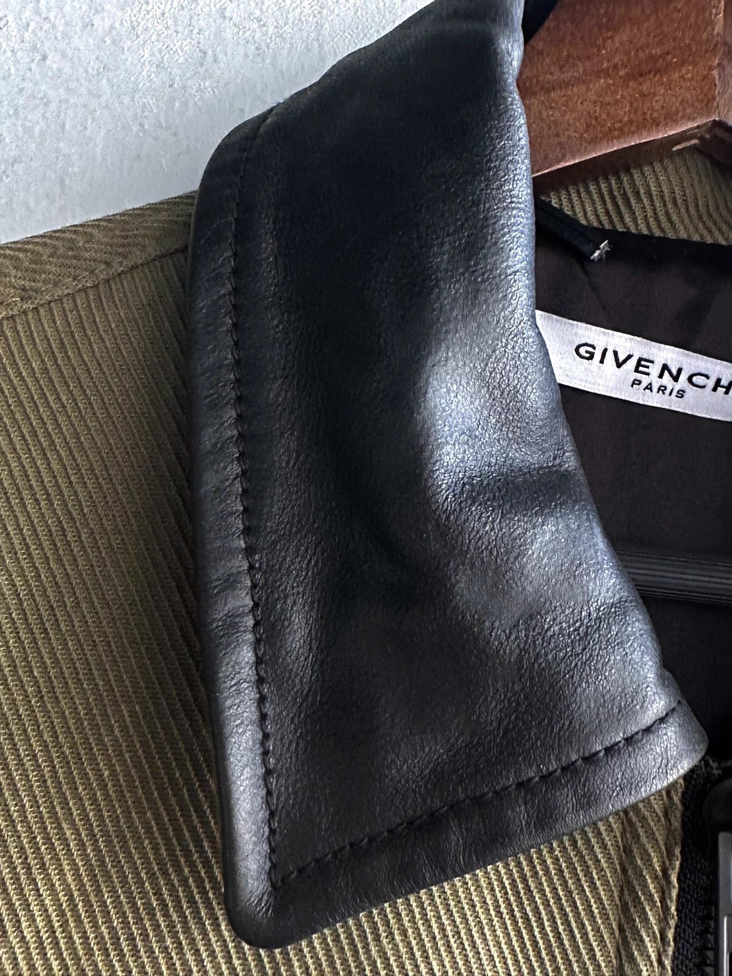 Givenchy Givenchy Khaki Leather Patch Workwear Jacket Size 50 Size US M / EU 48-50 / 2 - 3 Thumbnail