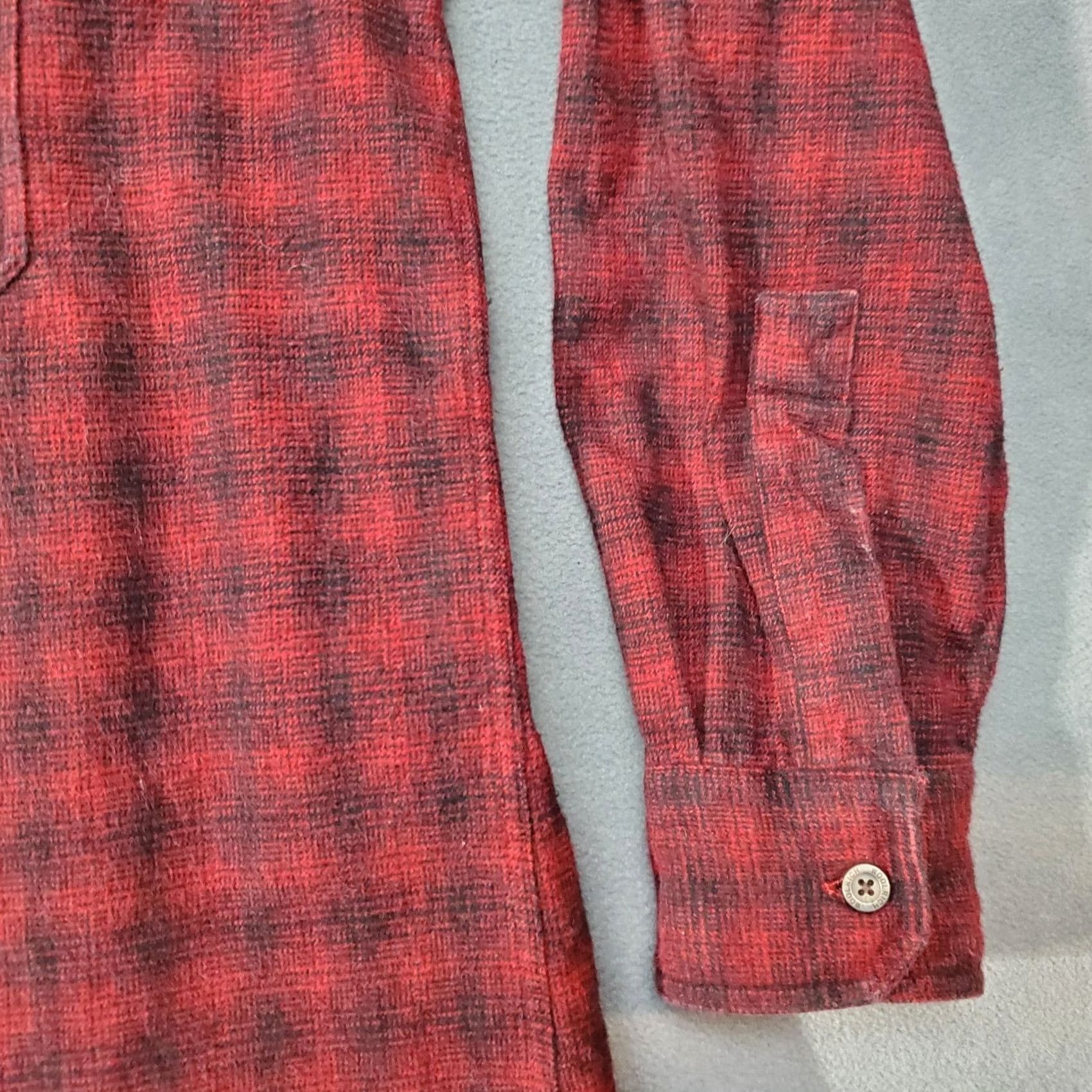 Vintage Woolrich Flannel Shirt Mens XL Red Black Plaid Outdoor Button Up Long Sleeve 90s Classic Outdoor Size US XL / EU 56 / 4 - 3 Thumbnail