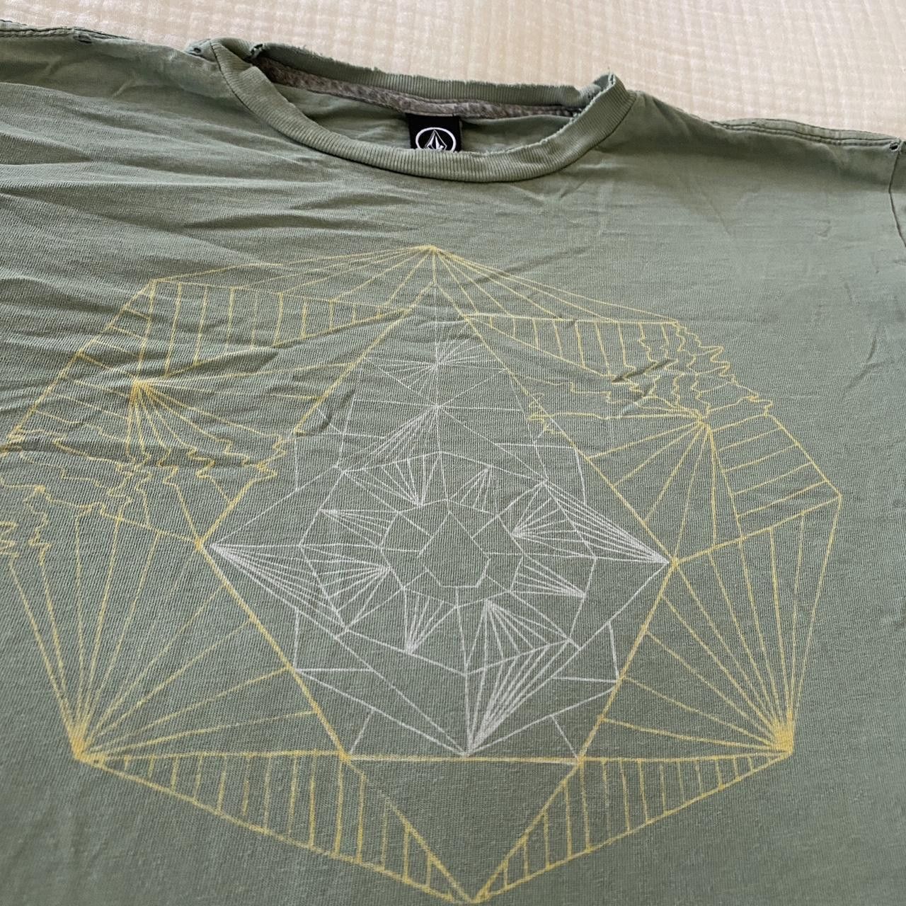 Volcom Vintage Volcom olive green Tee Size US L / EU 52-54 / 3 - 2 Thumbnail
