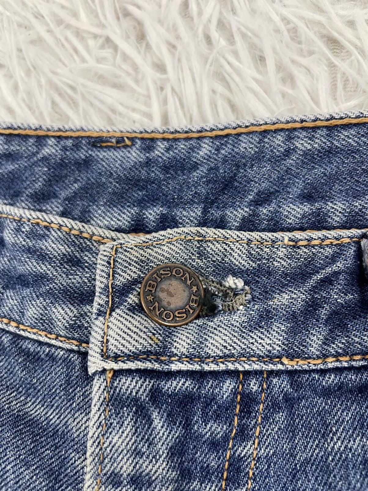 Japanese Brand Vintage Bison Jeans Pant Size US 29 - 4 Thumbnail