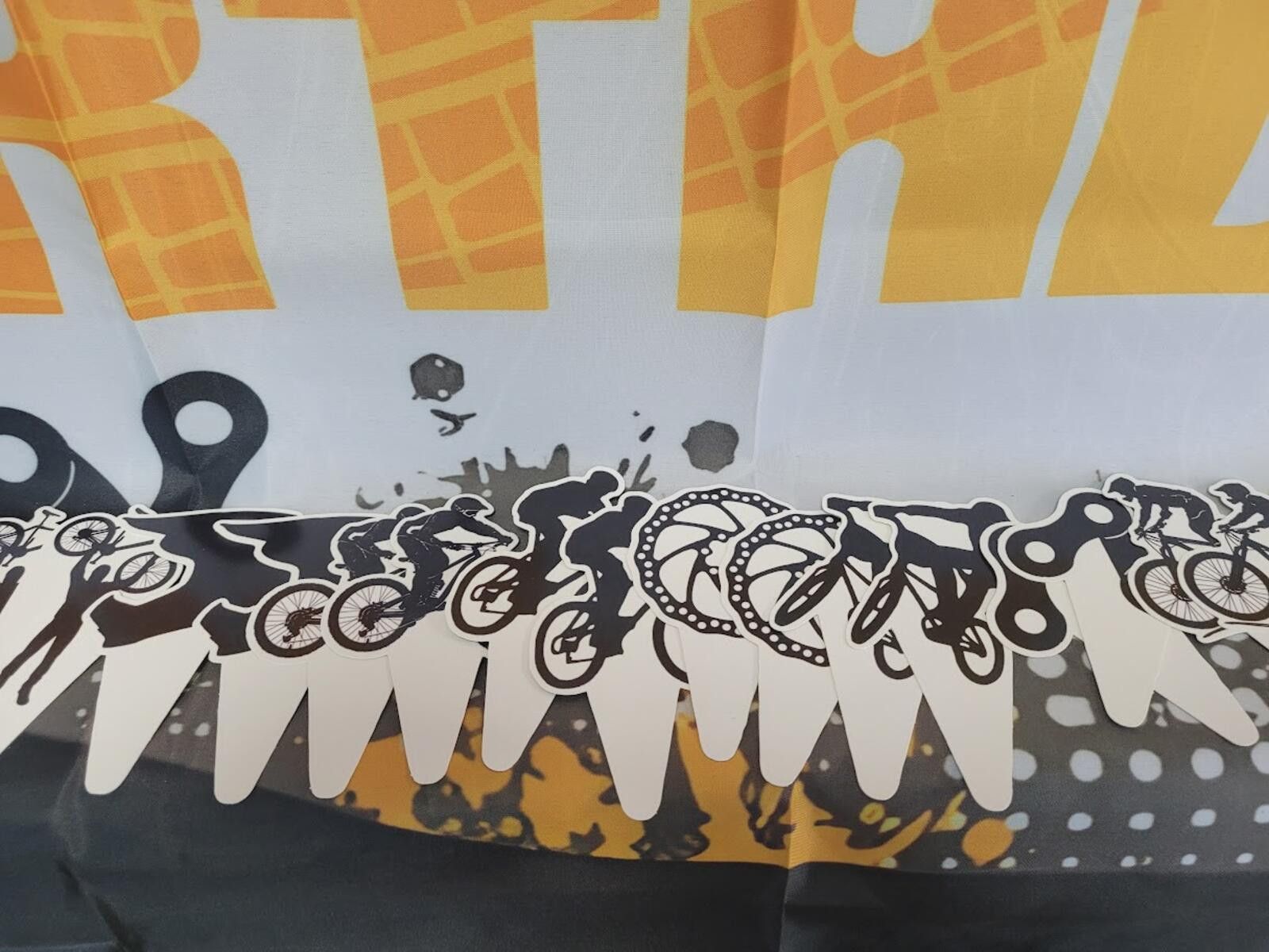 Other Bicycle Birthday Party Set - Backdrop, Balloons & Toppers Size ONE SIZE - 8 Thumbnail