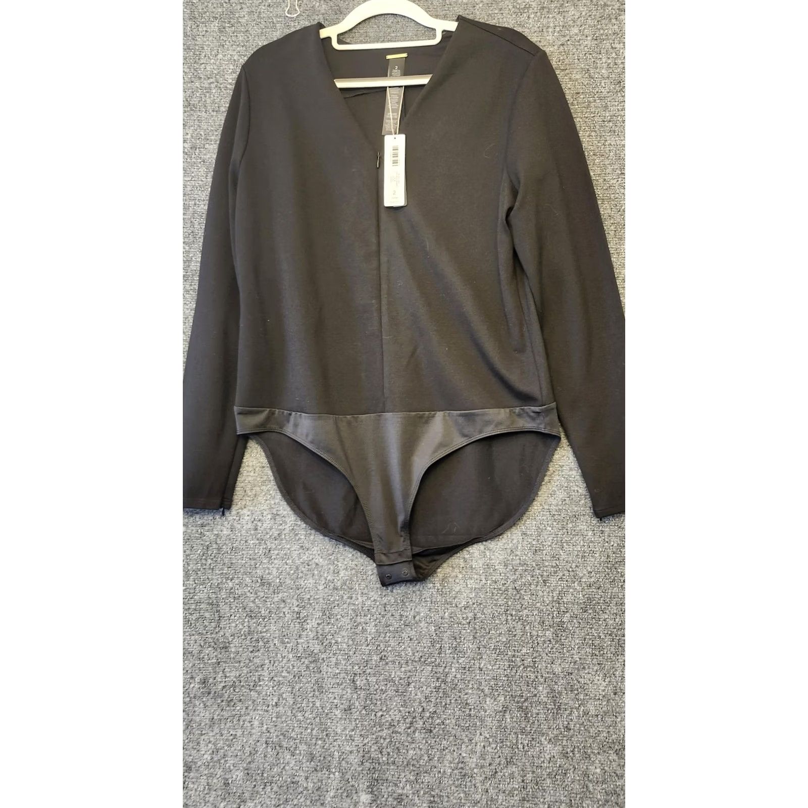 Vintage Chico's Black Label Bodysuit Womens 2 Black Long Sleeve V Neck Snap Gusset Top Size XS / US 0-2 / IT 36-38 - 2 Thumbnail
