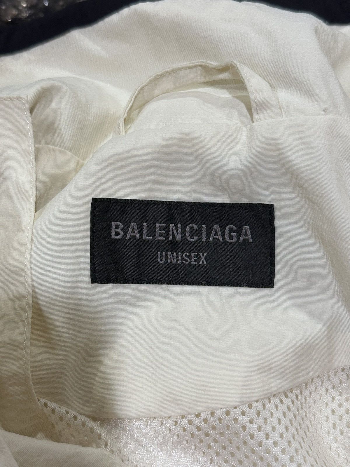Balenciaga Balenciaga Sport Icon 3B White Zip Track Windbreaker Jacket Size US XXS / EU 40 - 12 Thumbnail
