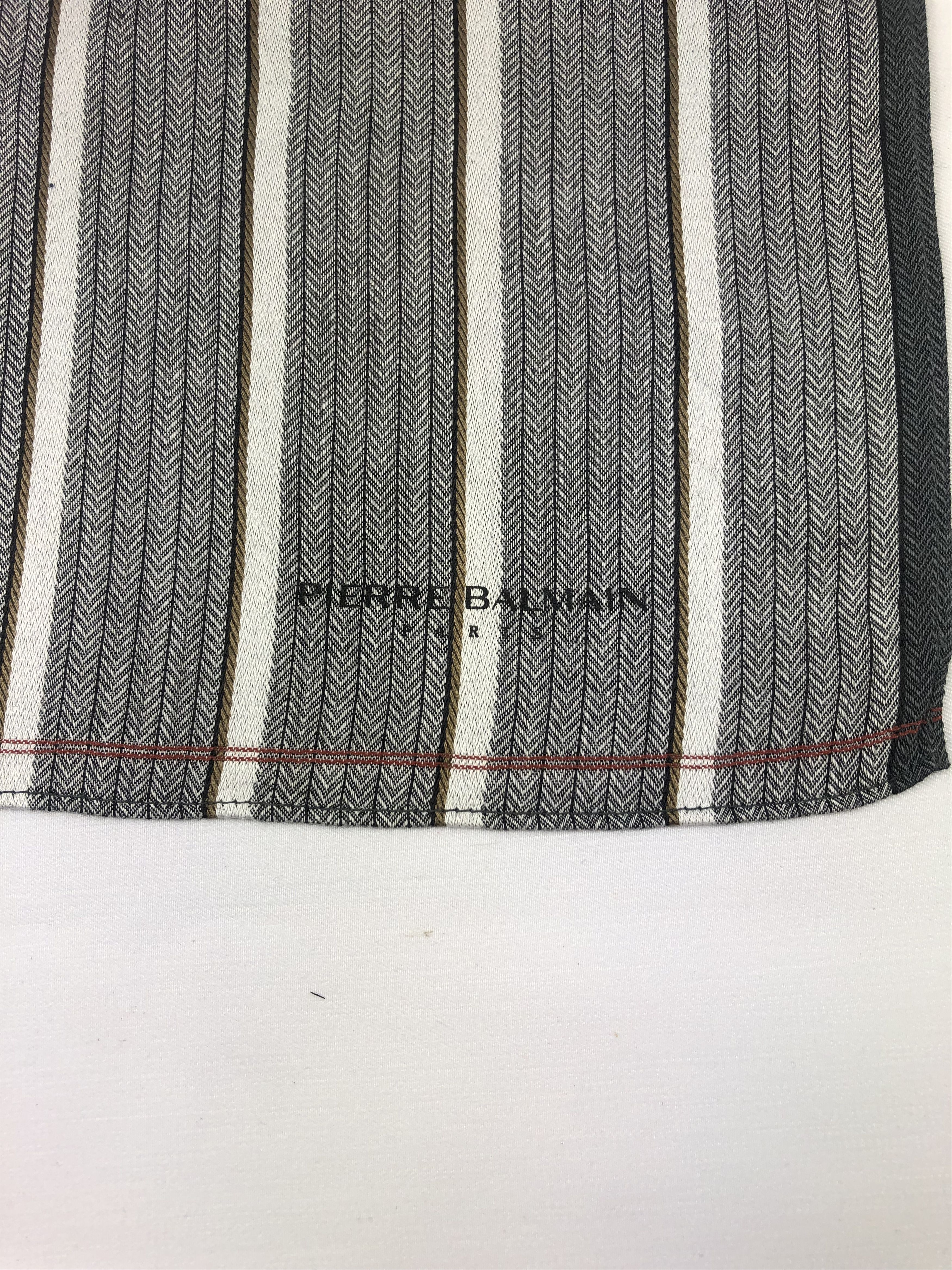 Pierre Balmain Pierre Balmain Handkerchief / Bandana / Neckerchief Size ONE SIZE - 5 Thumbnail