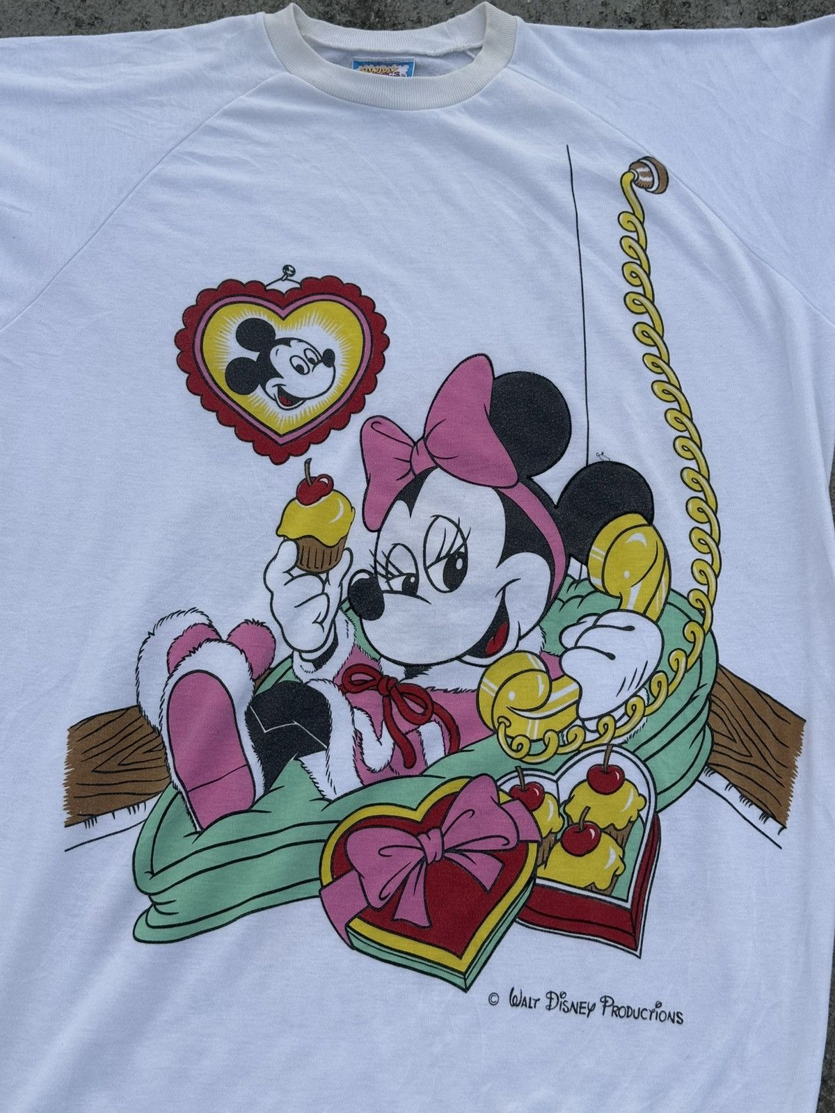 Disney Vintage Walt Disney Minnie & Mickey Mouse T-shirt. Size US XXL / EU 58 / 5 - 3 Thumbnail