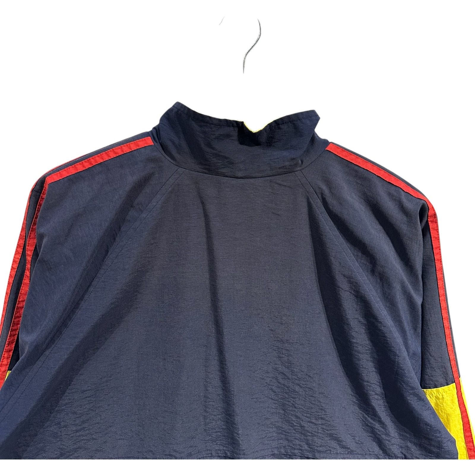 Adidas Vintage Adidas Logo Embroidered Full Zip Windbreaker M Size US M / EU 48-50 / 2 - 6 Thumbnail