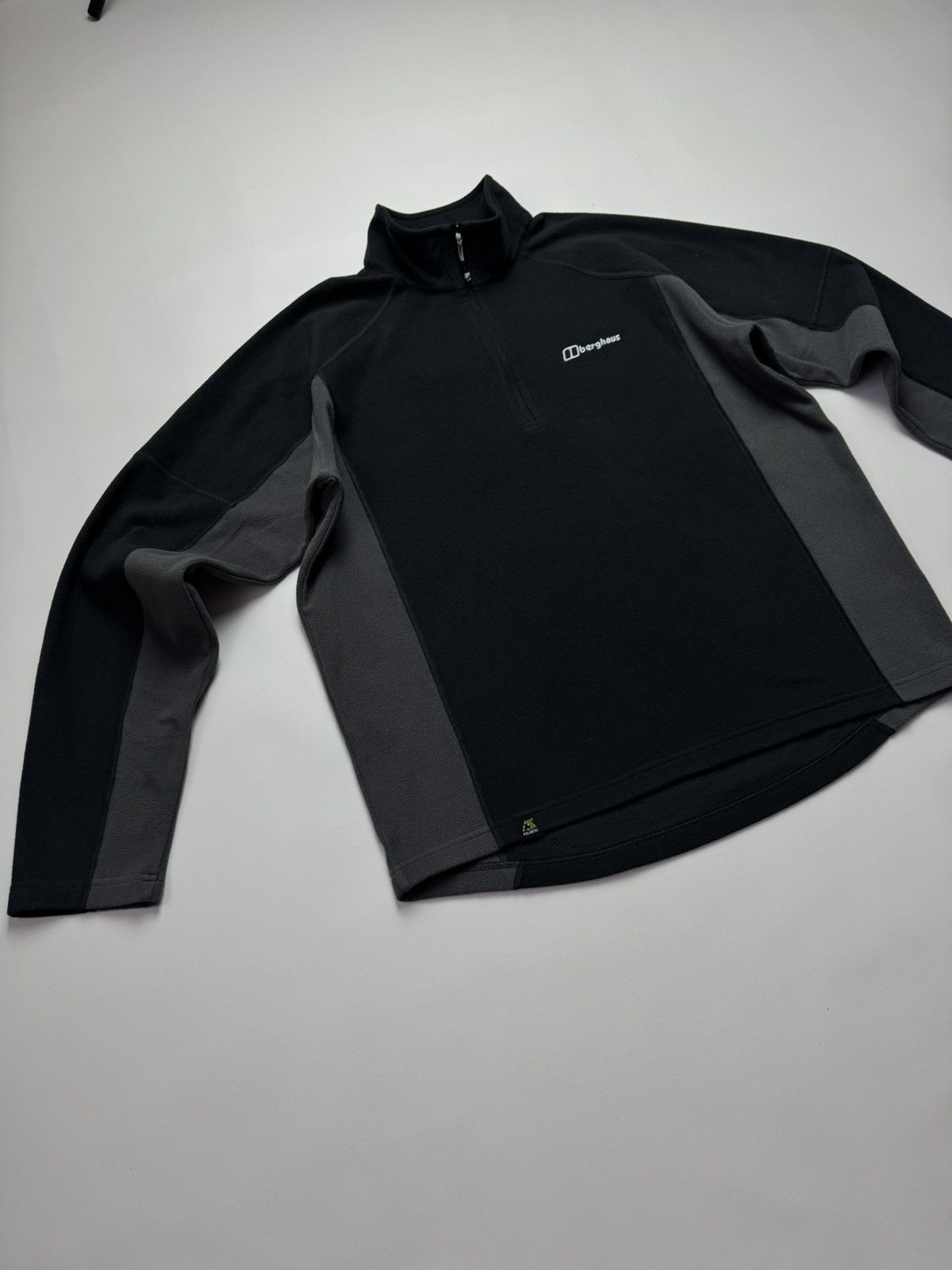 Berghaus Vintage Berghaus 1/4 Zip Fleece Pullover - Navy Blue Size L Size US L / EU 52-54 / 3 - 2 Thumbnail