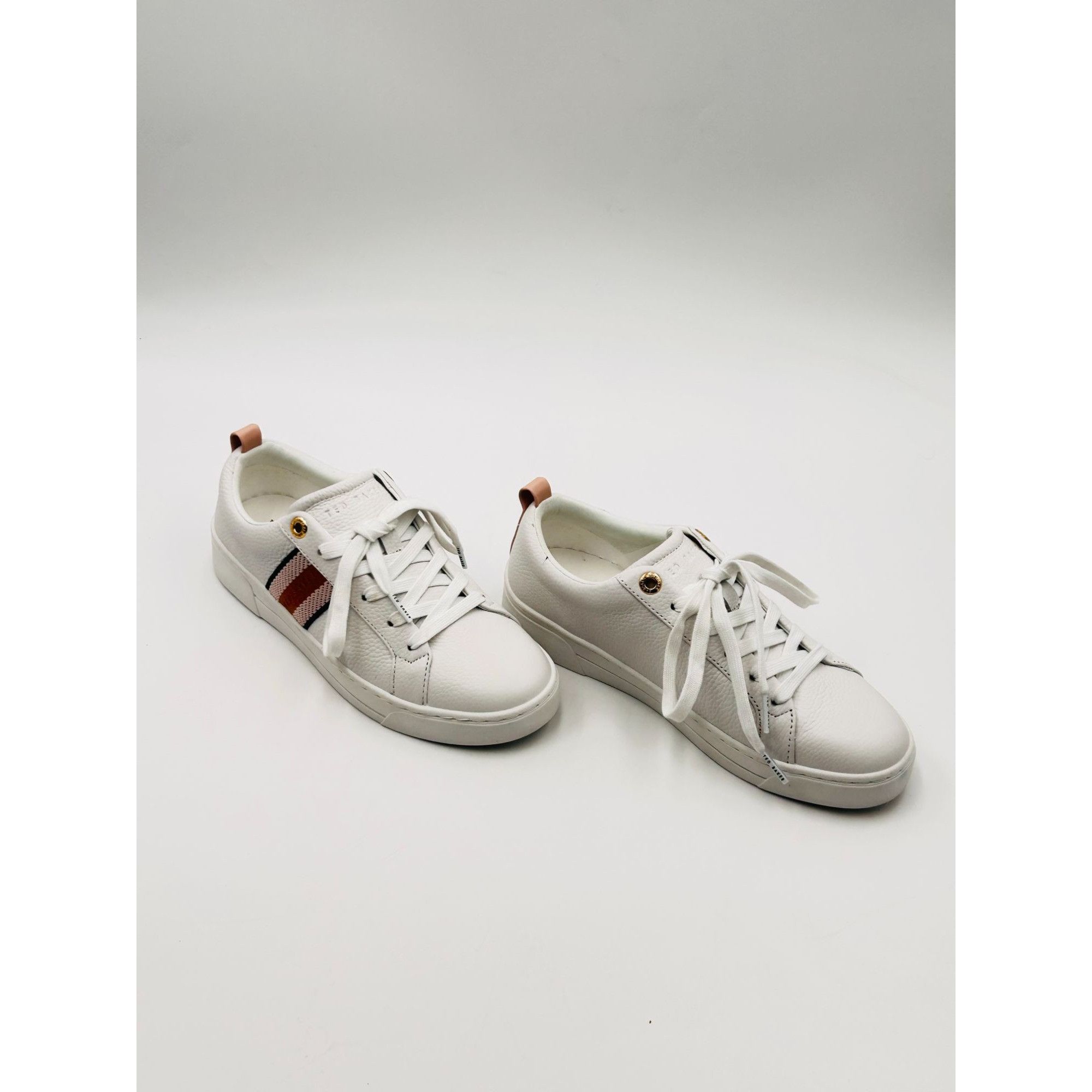 Ted Baker Ted Baker Women’s Sneakers US 7 Pink White Leather Lace Up L Size US 7 / IT 37 - 5 Thumbnail