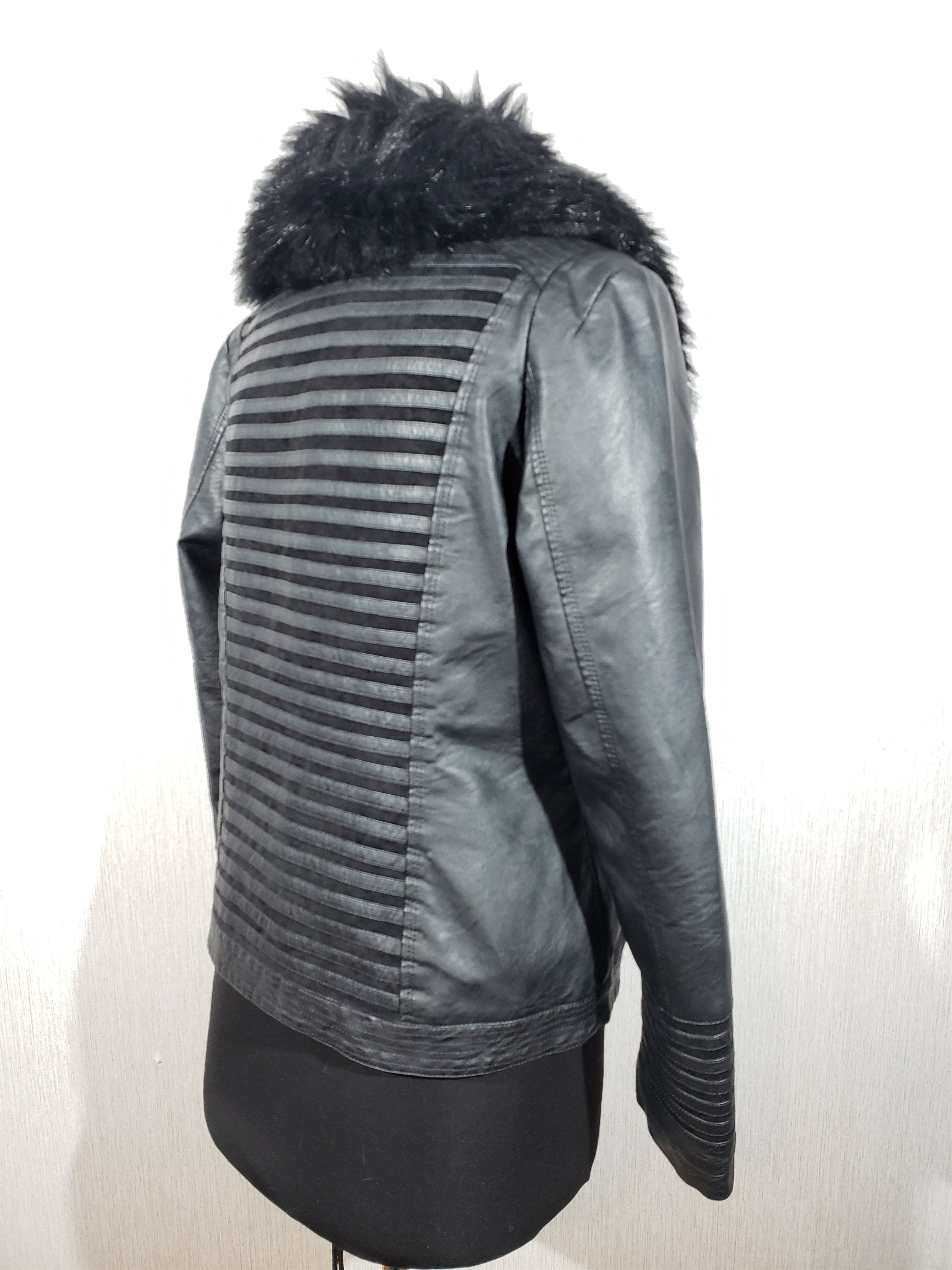 Other Stylish women's black faux leather jacket. Size L / US 10 / IT 46 - 5 Thumbnail