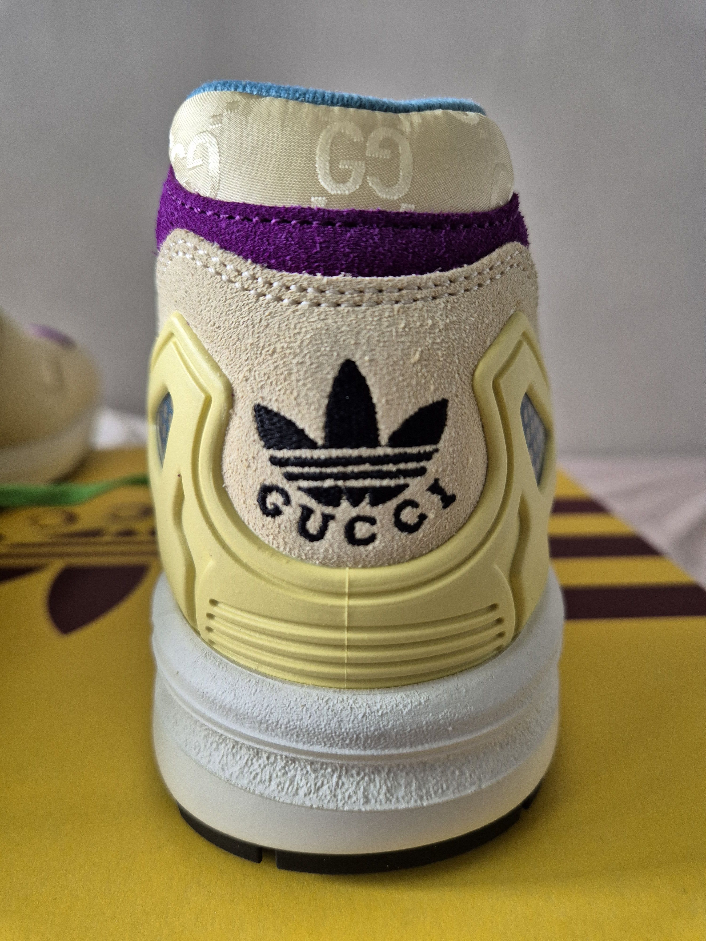 Adidas × Gucci adidas x Gucci ZX 8000 monogramme GG beige (Women's) Size US 10 / IT 40 - 2 Thumbnail