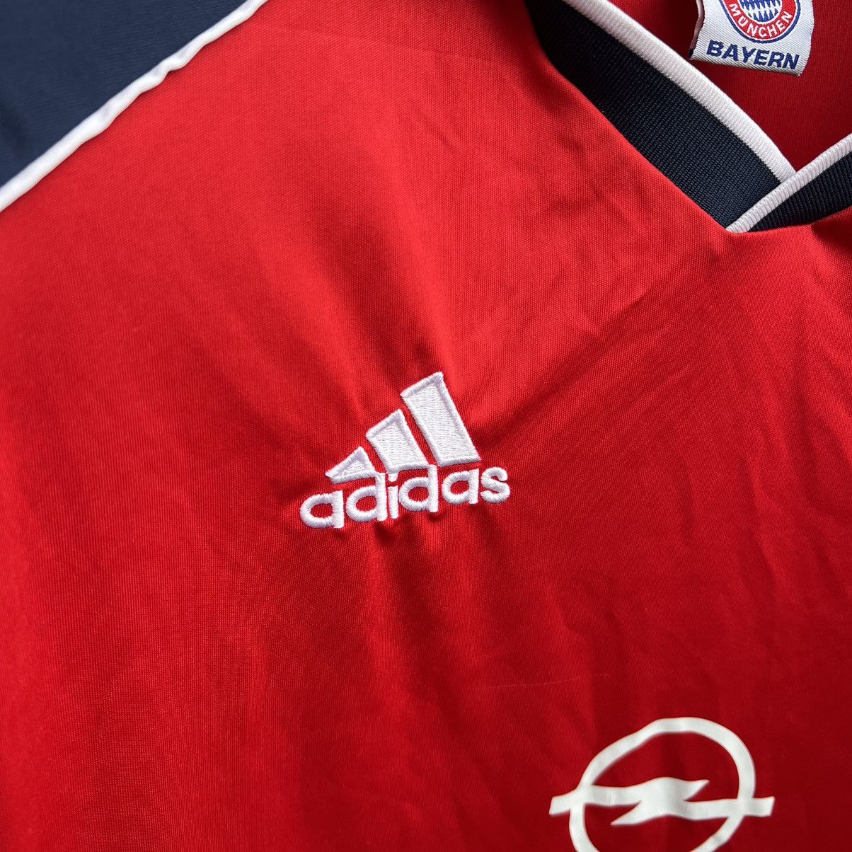Adidas FC Bayern Munchen jersey Size US L / EU 52-54 / 3 - 2 Thumbnail