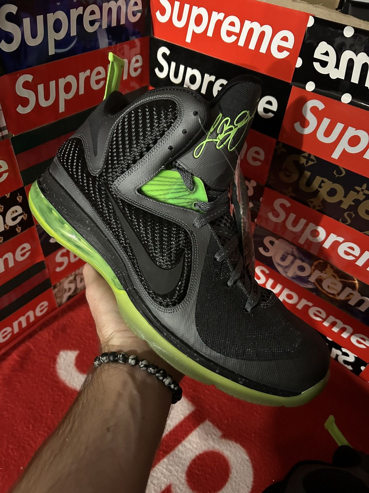 Nike Nike Lebron 9 Dunkman 469764-006 size 13 NEW WITH BOX Size US 13 / EU 46 - 9 Thumbnail